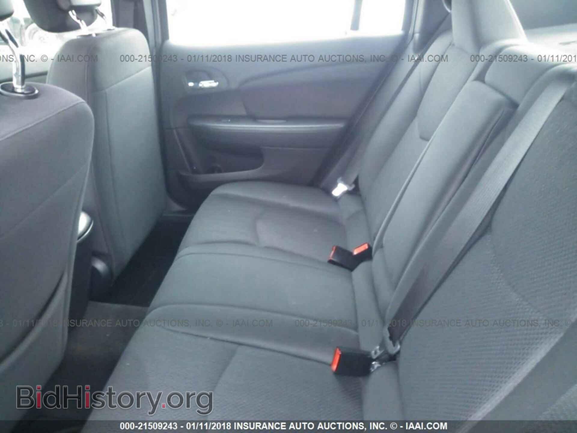 2011 Chrysler 200 - VIN: 1C3BC1FBXBN527097 - Photo 8