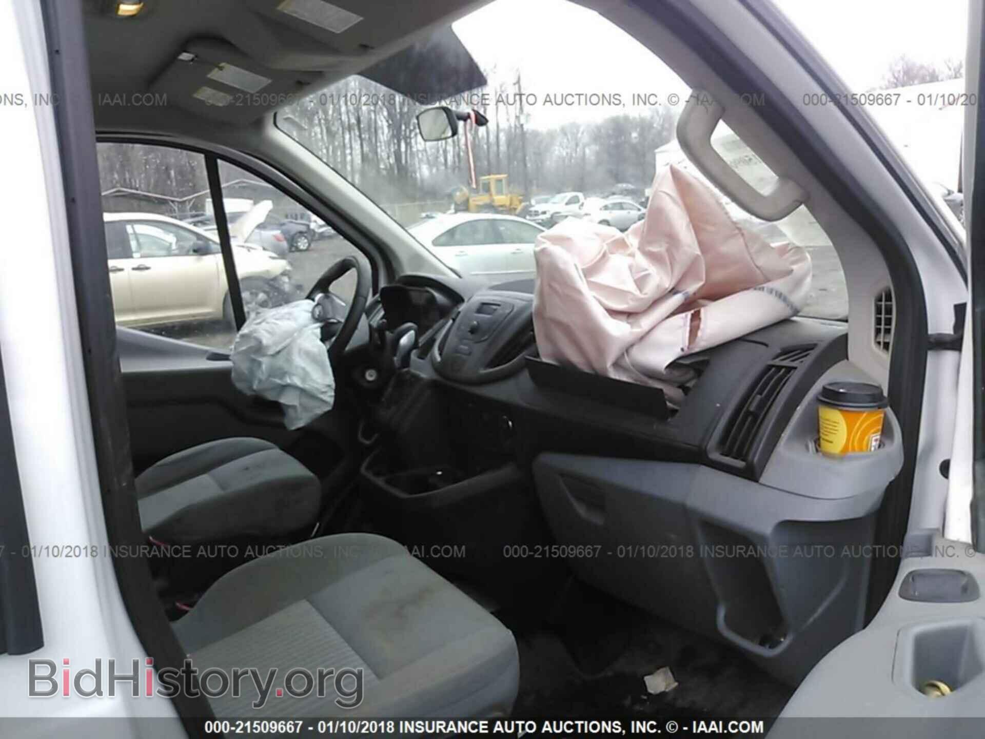 2015 Ford Transit - VIN: 1FTNR1ZM9FKA60704 - Фото 5