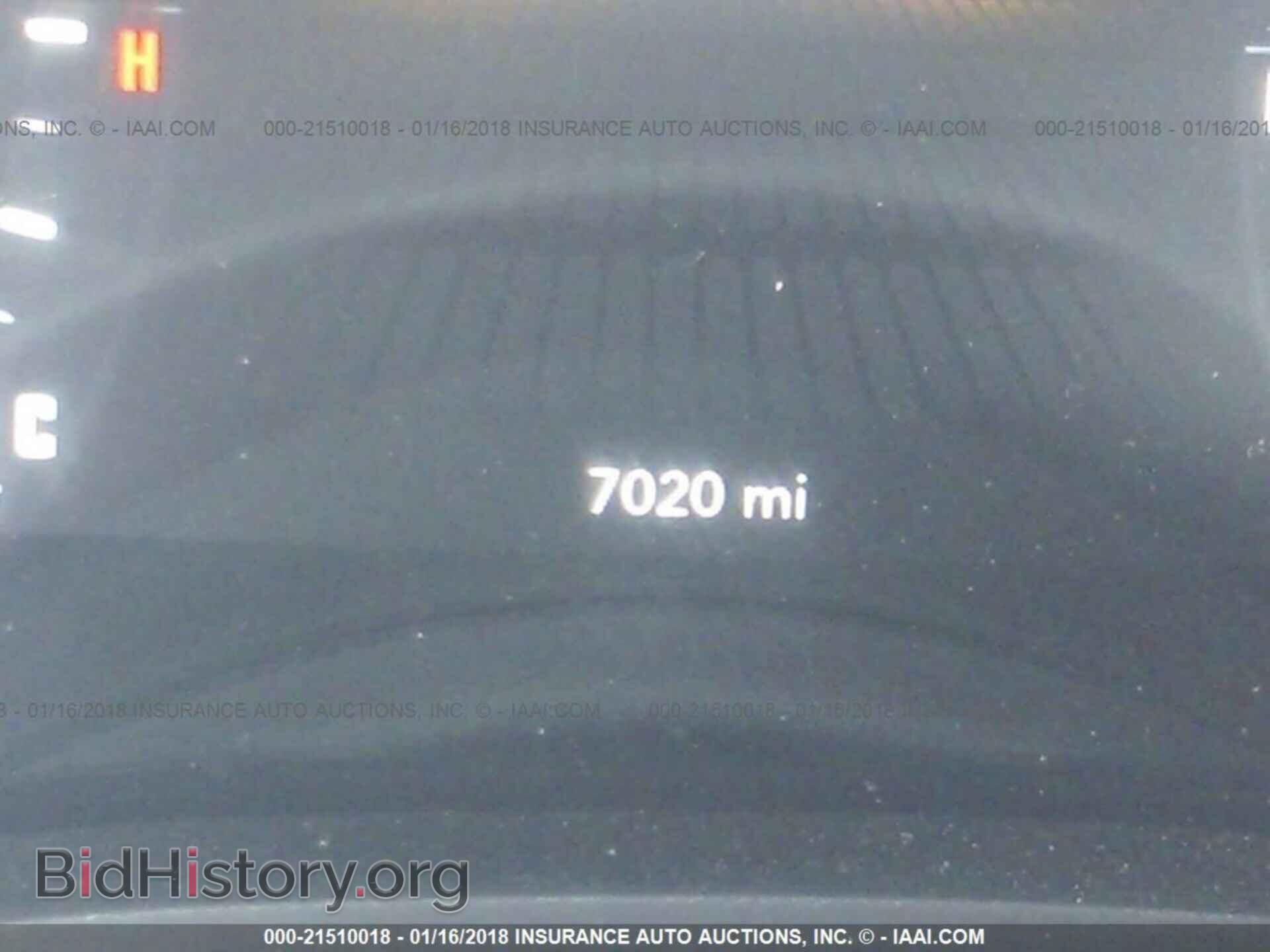 2016 Dodge Challenger - VIN: 2C3CDZAG6GH326087 - Photo 7