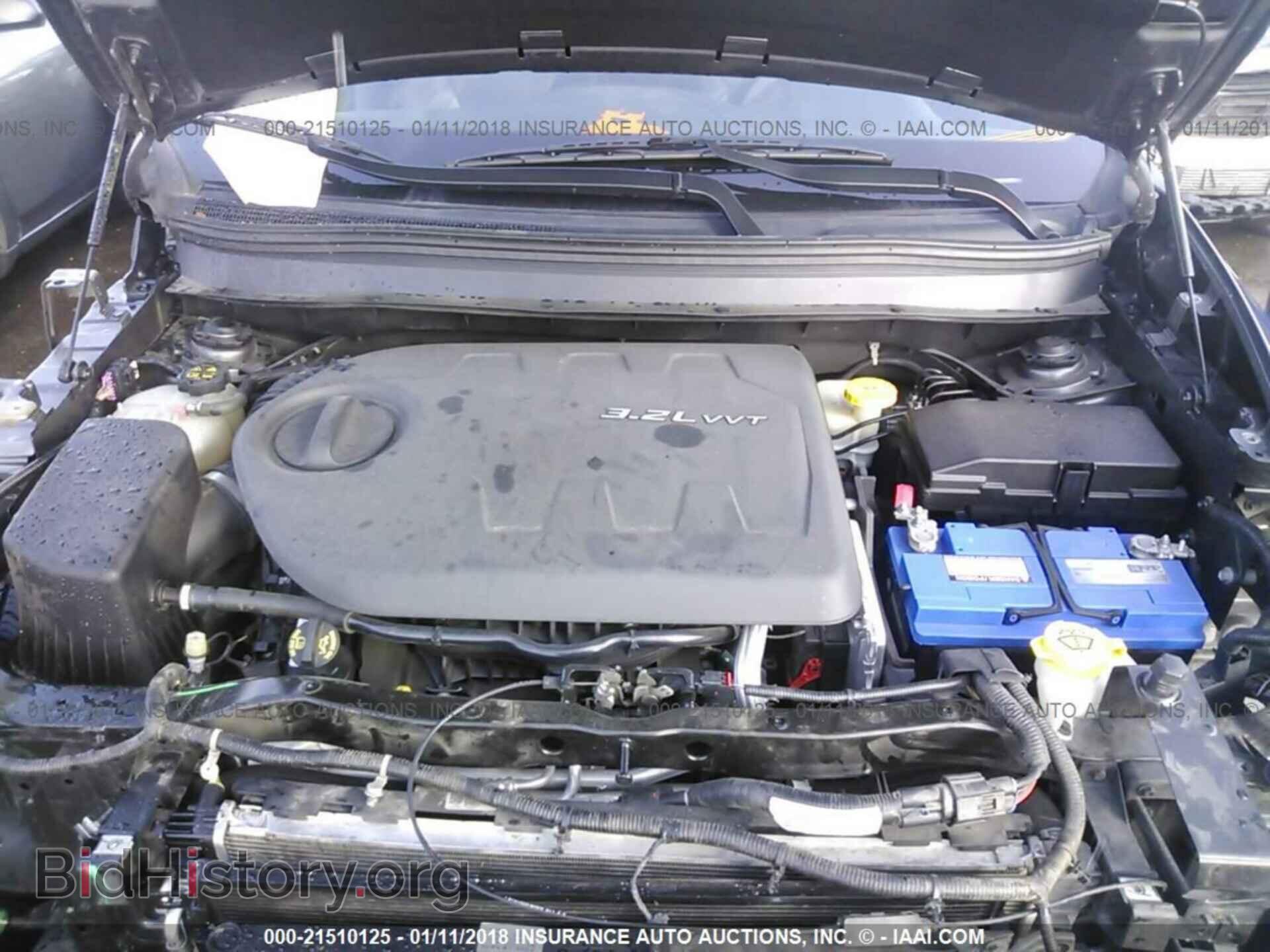 2014 Jeep Cherokee - VIN: 1C4PJLDS5EW194375 - Фото 10