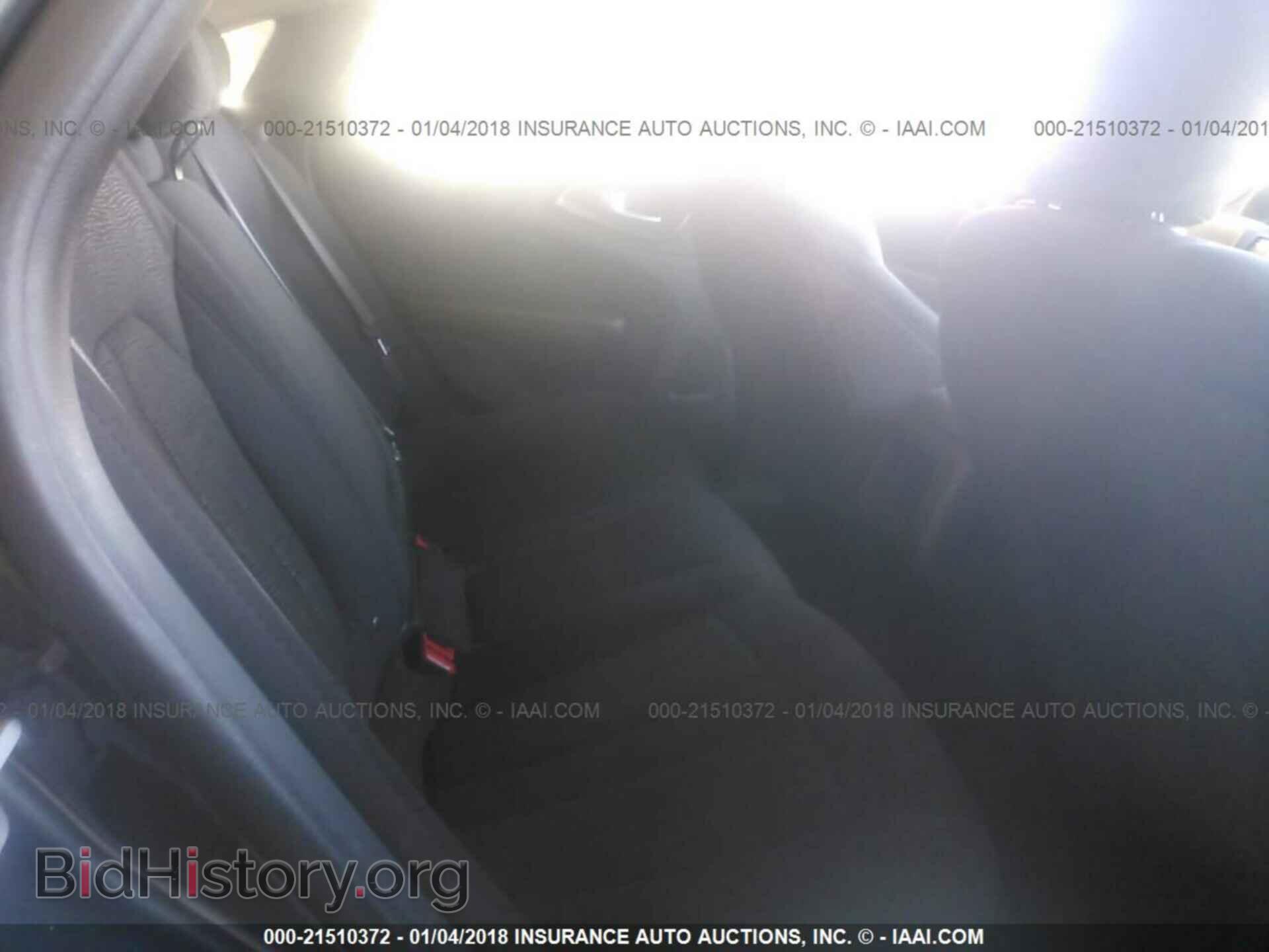 2016 Chrysler 200 - VIN: 1C3CCCAB5GN173018 - Photo 8