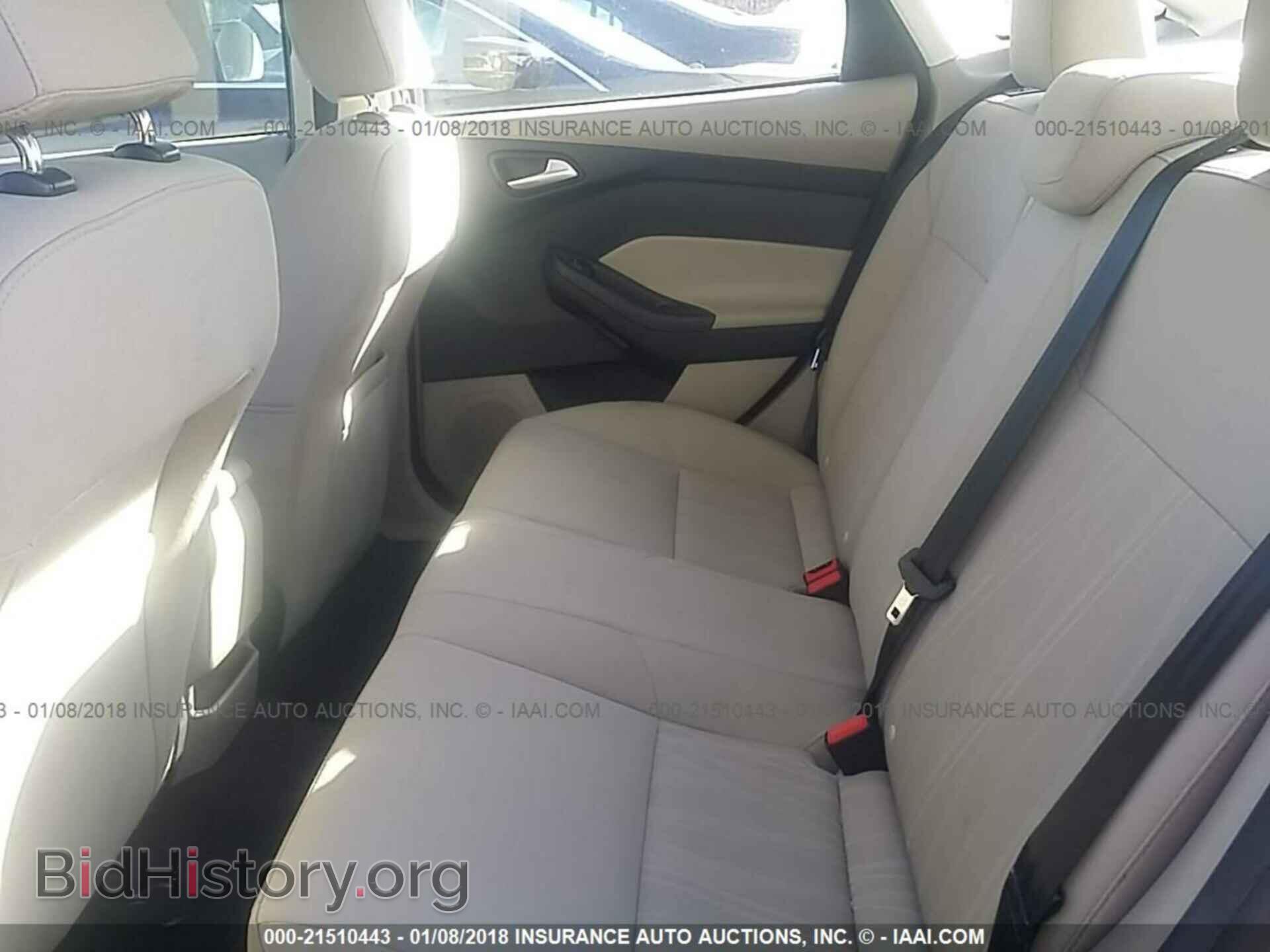 2017 Ford Focus - VIN: 1FADP3F25HL251572 - Photo 8