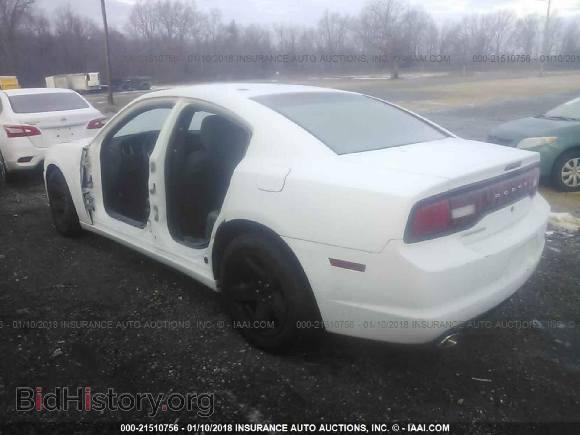 2012 Dodge Charger - VIN: 2C3CDXAG8CH205219 - Фото 3