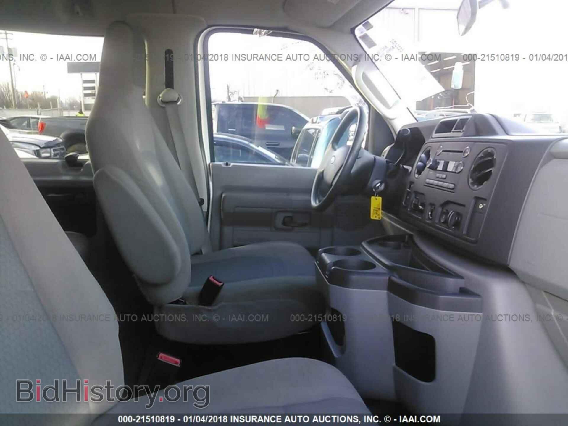 2011 Ford Econoline - VIN: 1FBNE3BL3BDB25056 - Фото 5