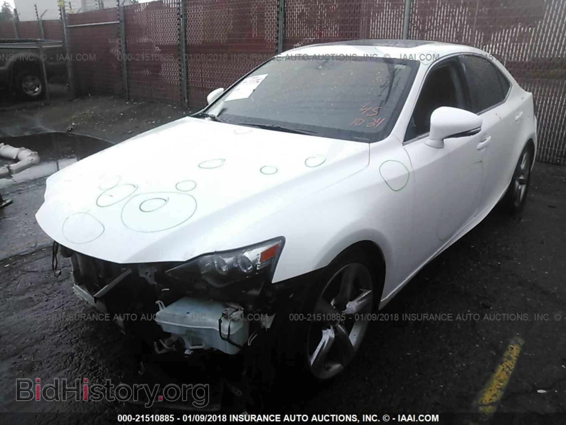 2014 Lexus Is - VIN: JTHBE1D2XE5005548 - Photo 2