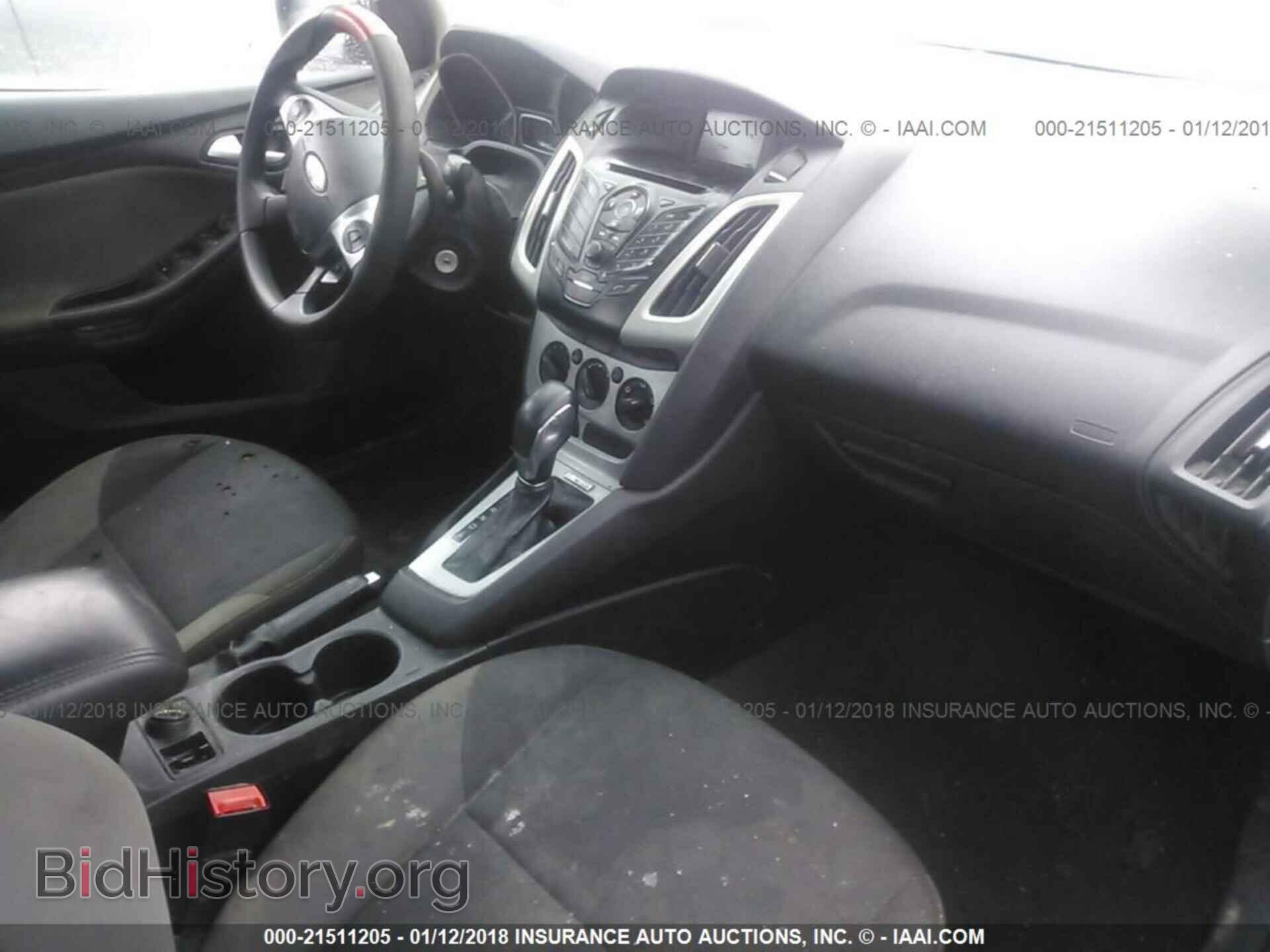 2013 Ford Focus - VIN: 1FADP3F22DL317778 - Photo 5