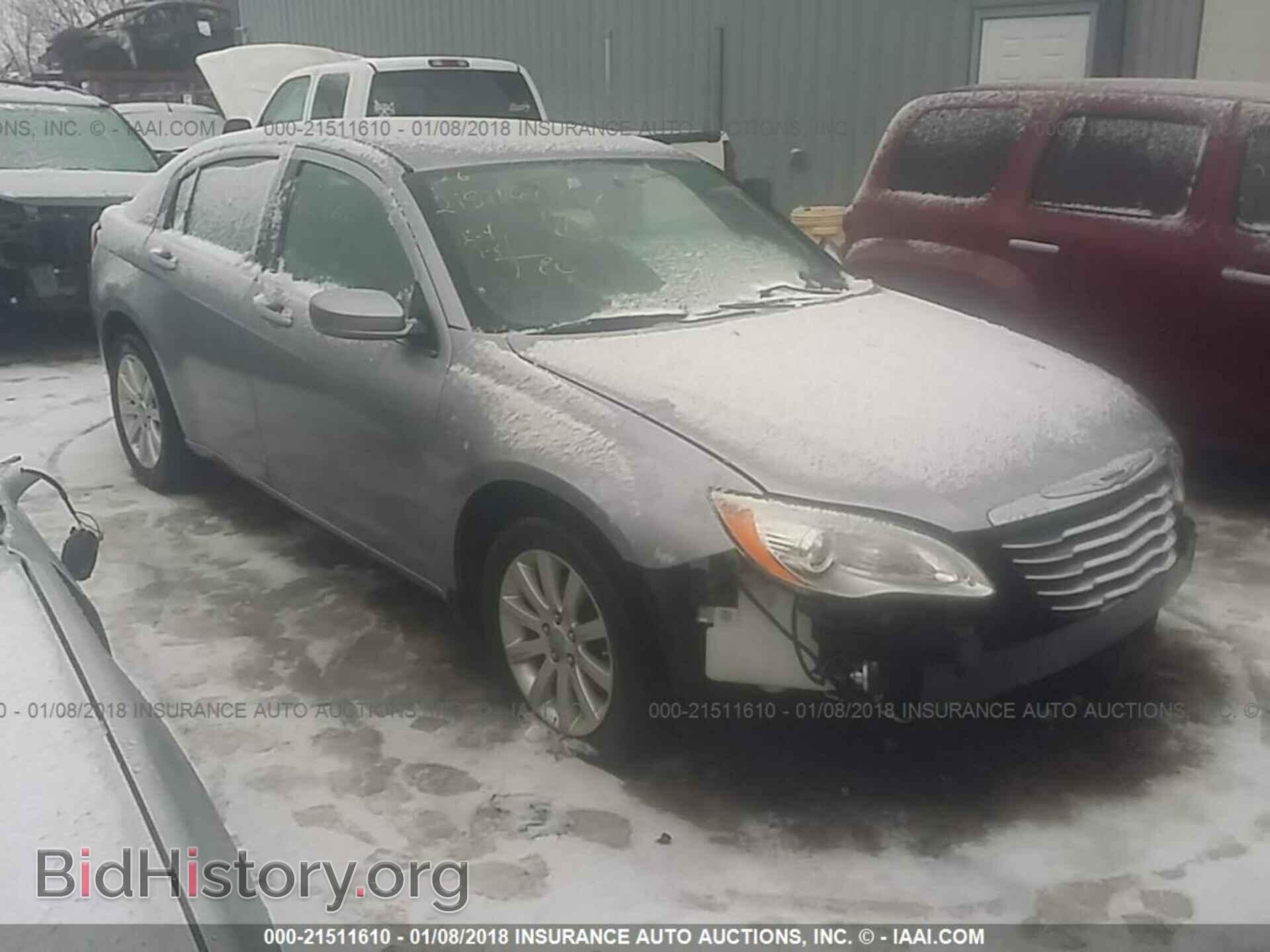 Photo 1C3CCBBB3DN545573 - Chrysler 200 2013