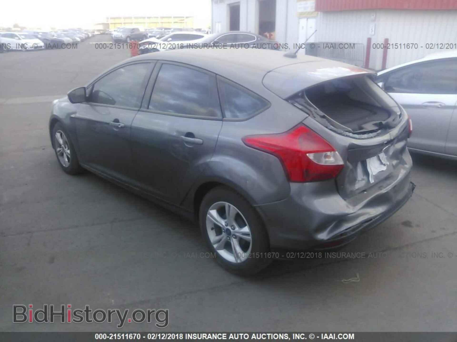 2013 Ford Focus - VIN: 1FADP3K25DL211136 - Фото 3
