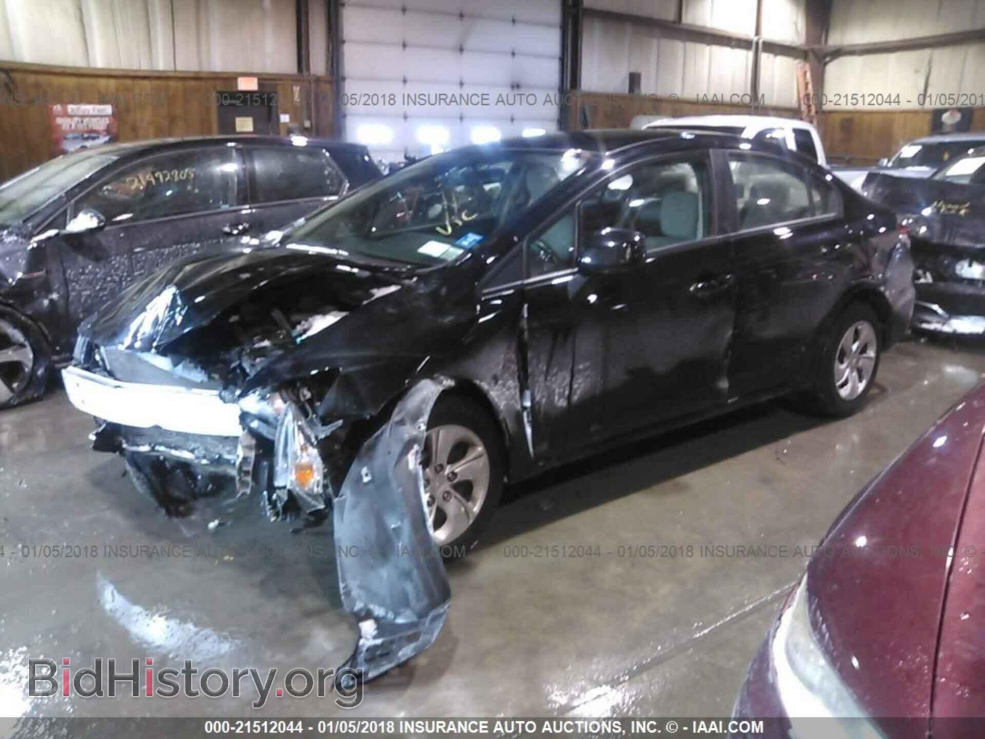 2013 Honda Civic - VIN: 19XFB2F54DE245013 - Фото 2