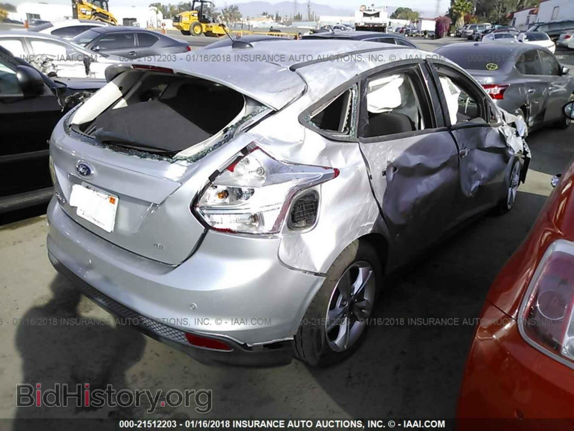 2013 Ford Focus - VIN: 1FADP3K29DL307609 - Фото 4