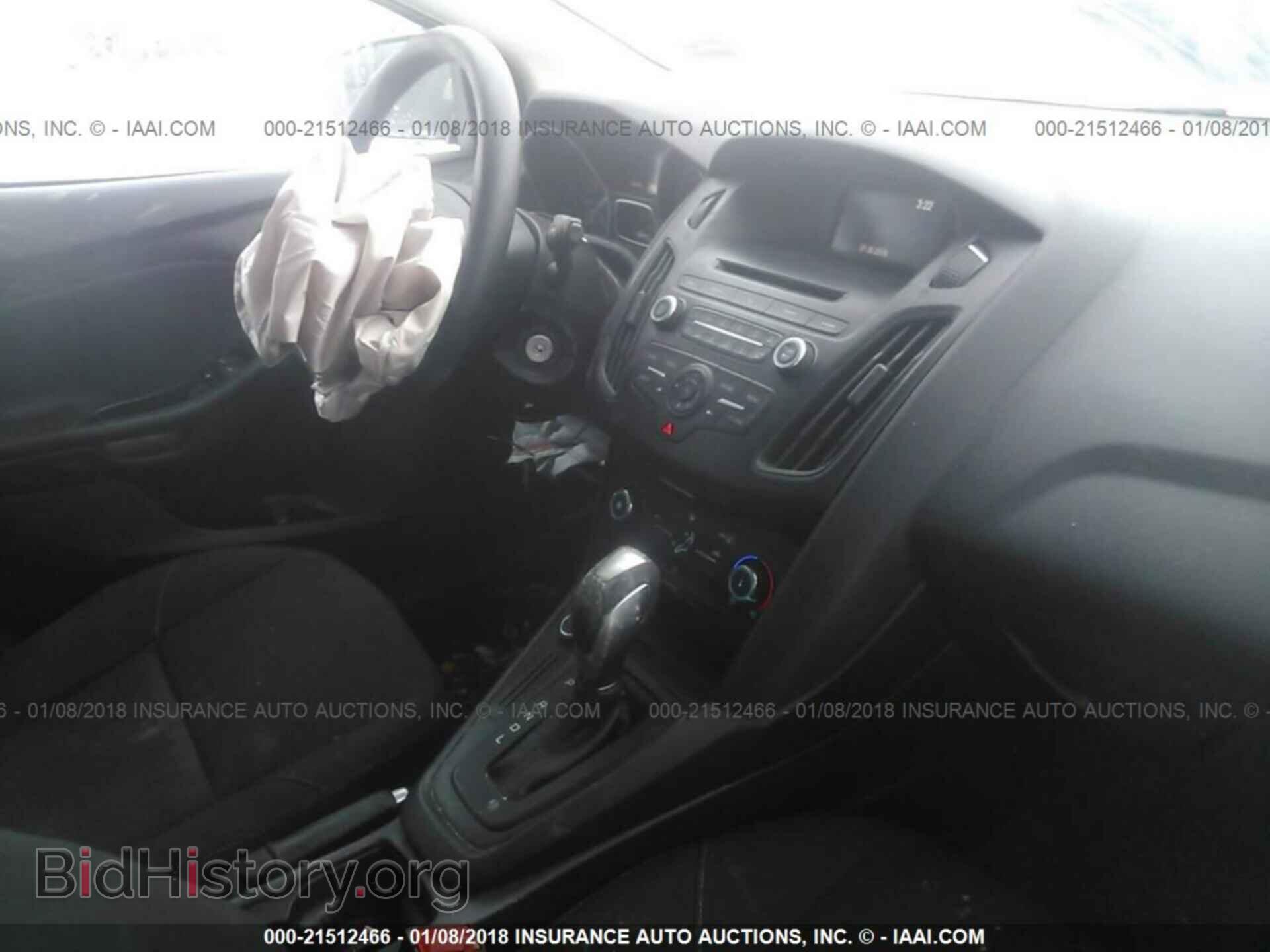 2015 Ford Focus - VIN: 1FADP3K28FL321150 - Photo 5