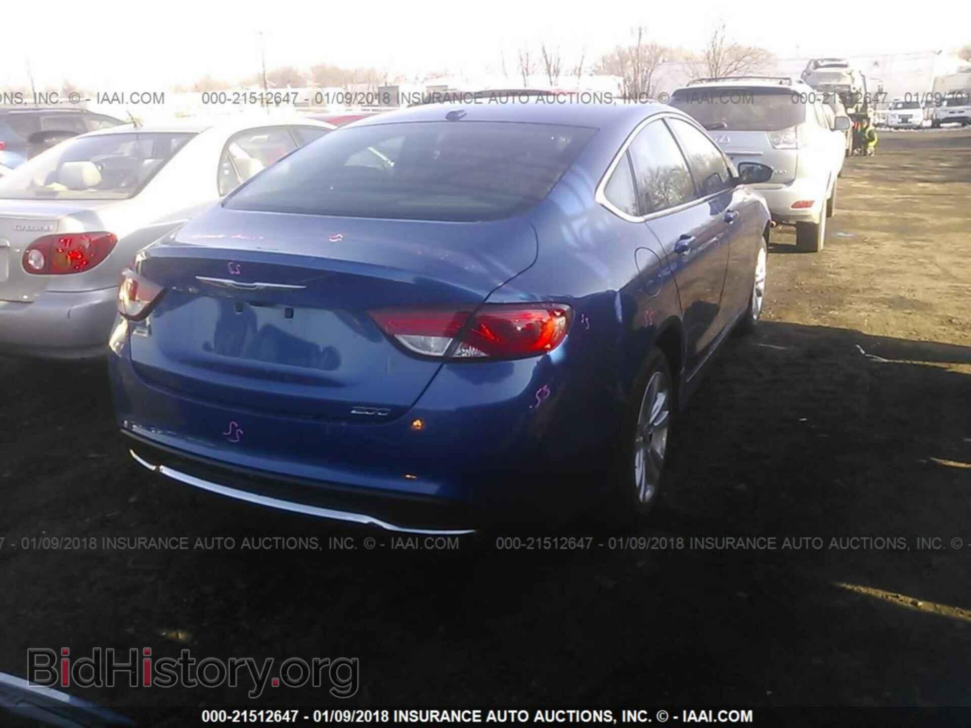2015 Chrysler 200 - VIN: 1C3CCCAB1FN732756 - Photo 4