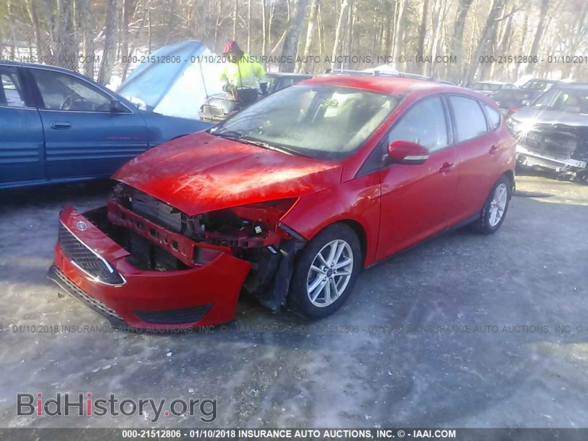 2015 Ford Focus - VIN: 1FADP3K27FL328719 - Фото 2