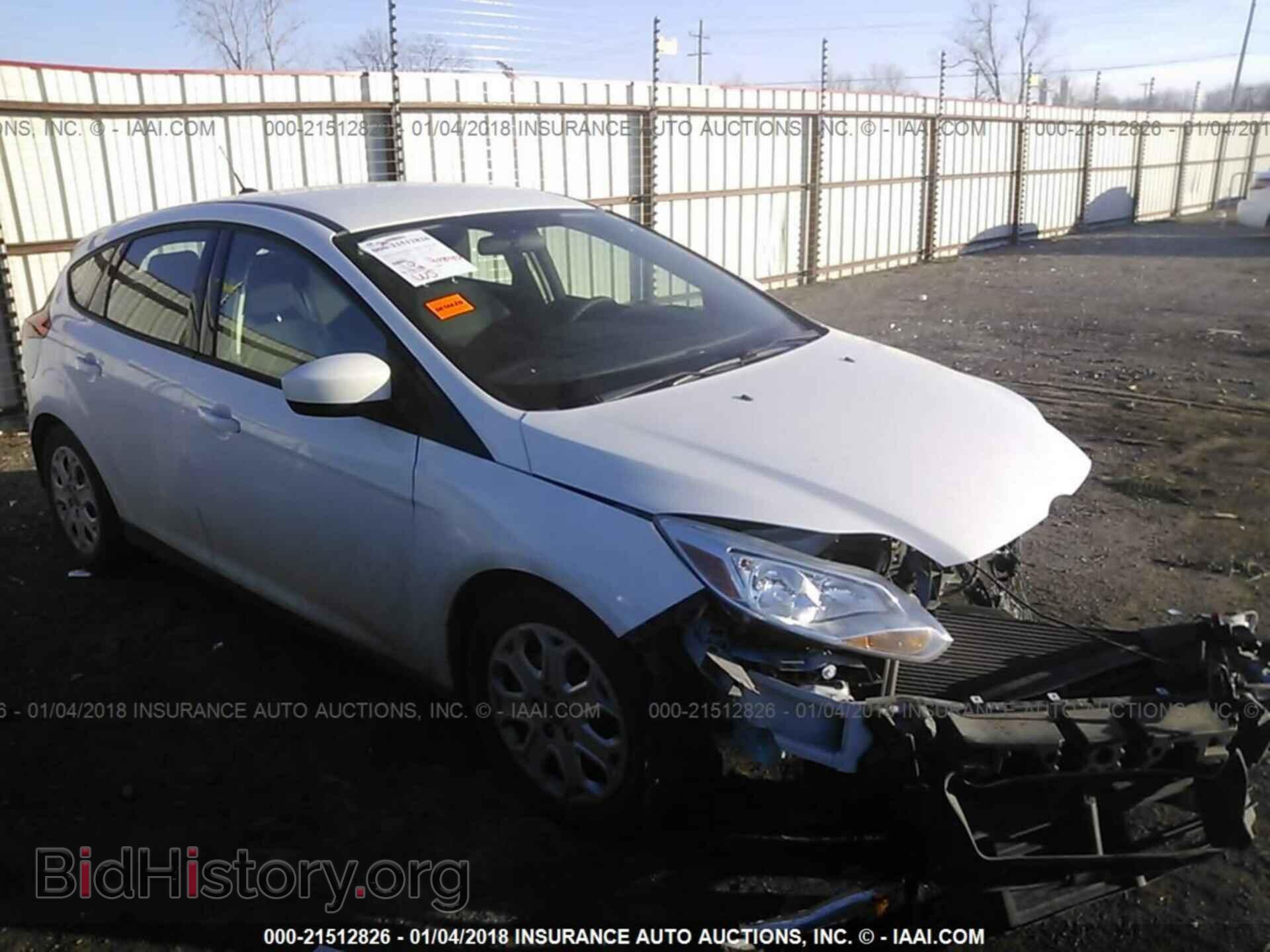 Photo 1FAHP3K23CL375341 - Ford Focus 2012