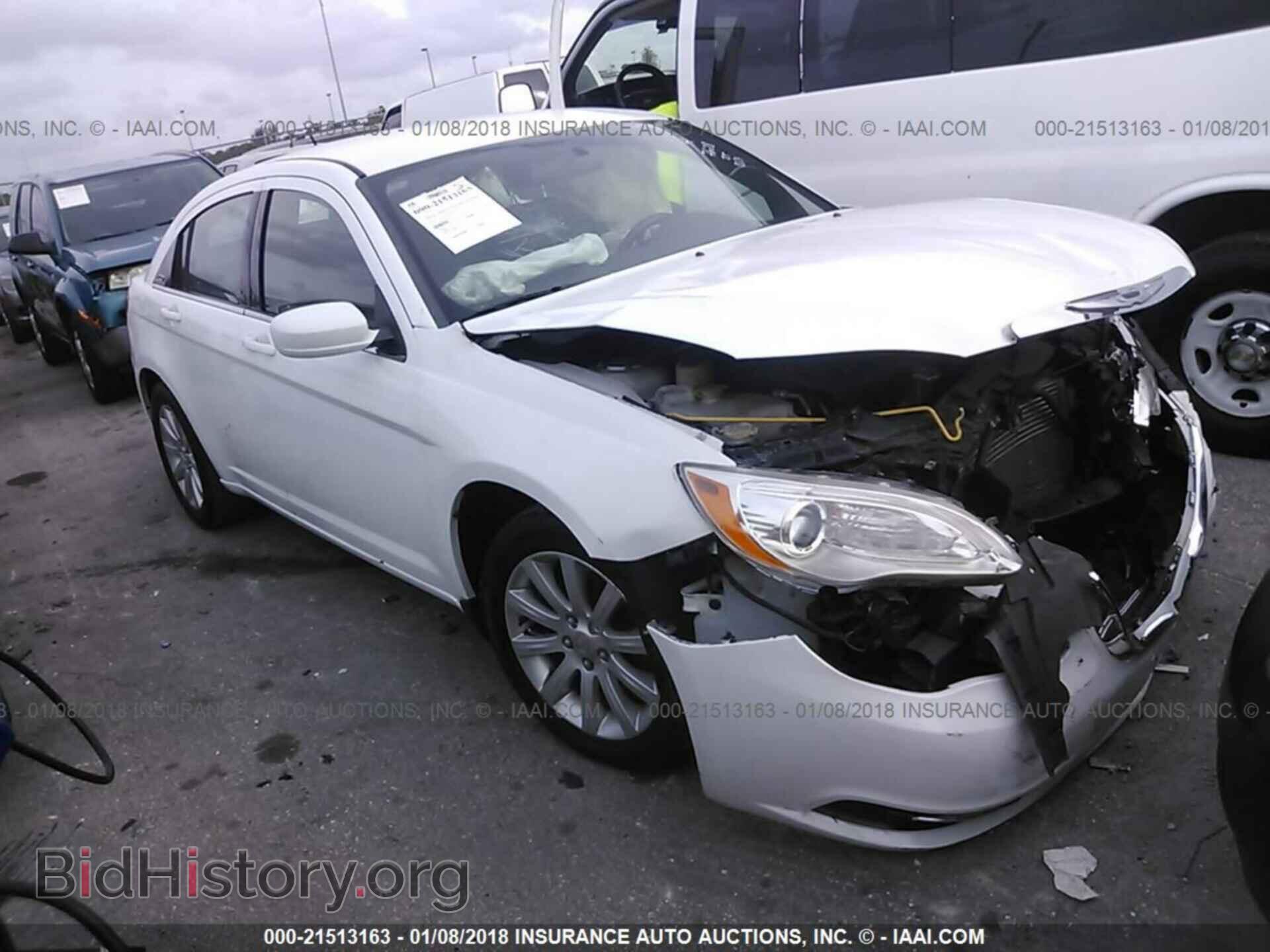 Фотография 1C3CCBBB1CN117628 - Chrysler 200 2012