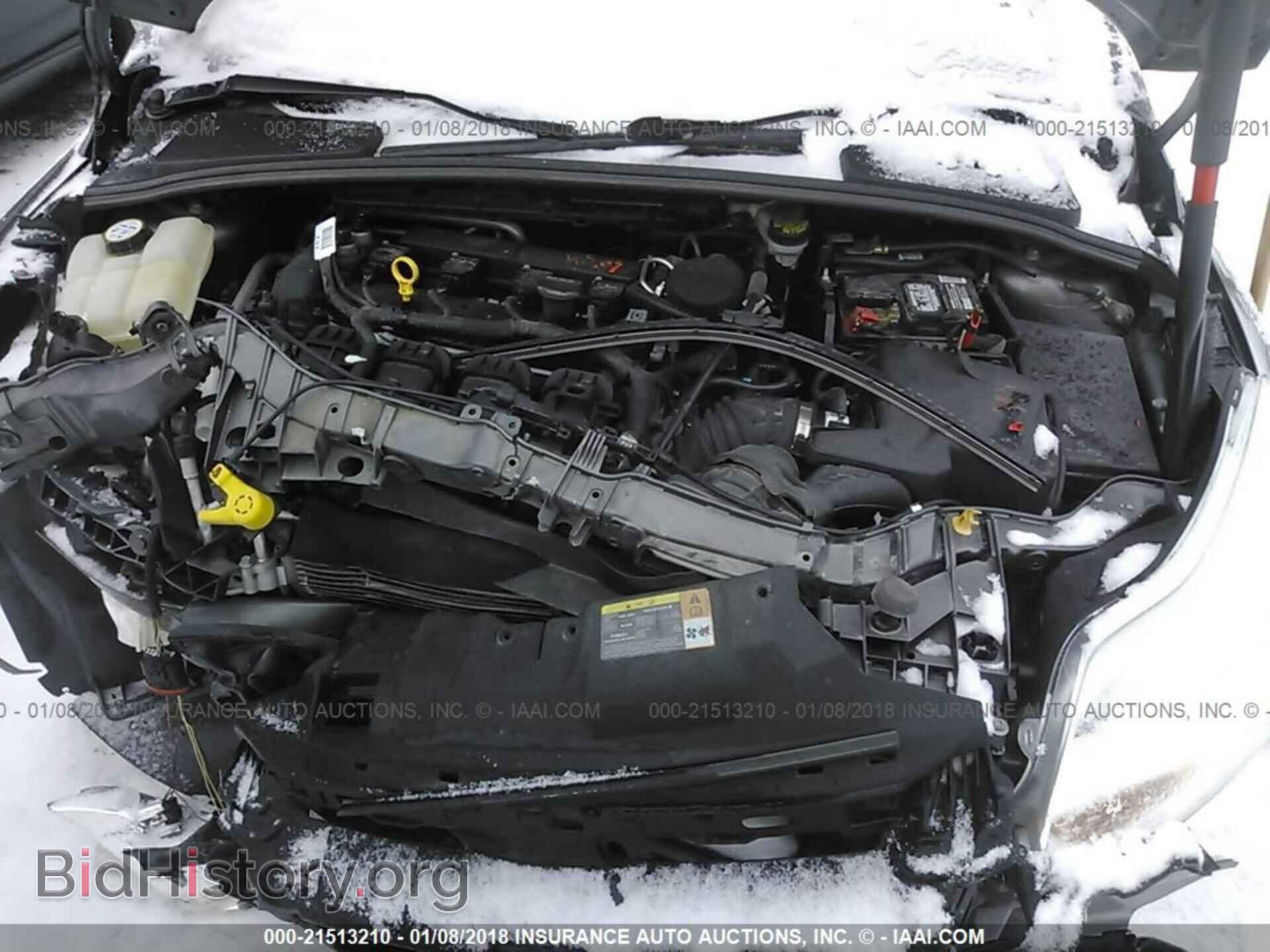 2012 Ford Focus - VIN: 1FAHP3F27CL268383 - Photo 10
