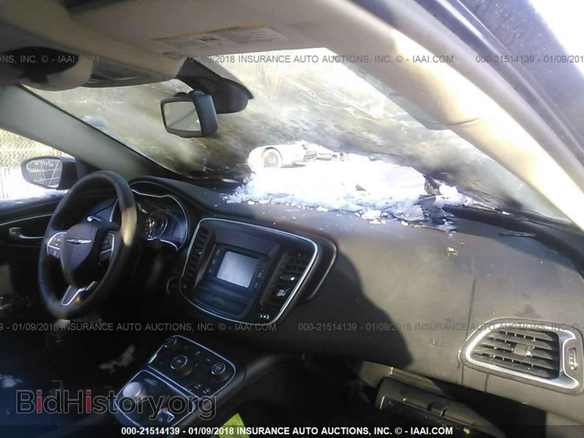 2015 Chrysler 200 - VIN: 1C3CCCAB7FN717405 - Фото 5