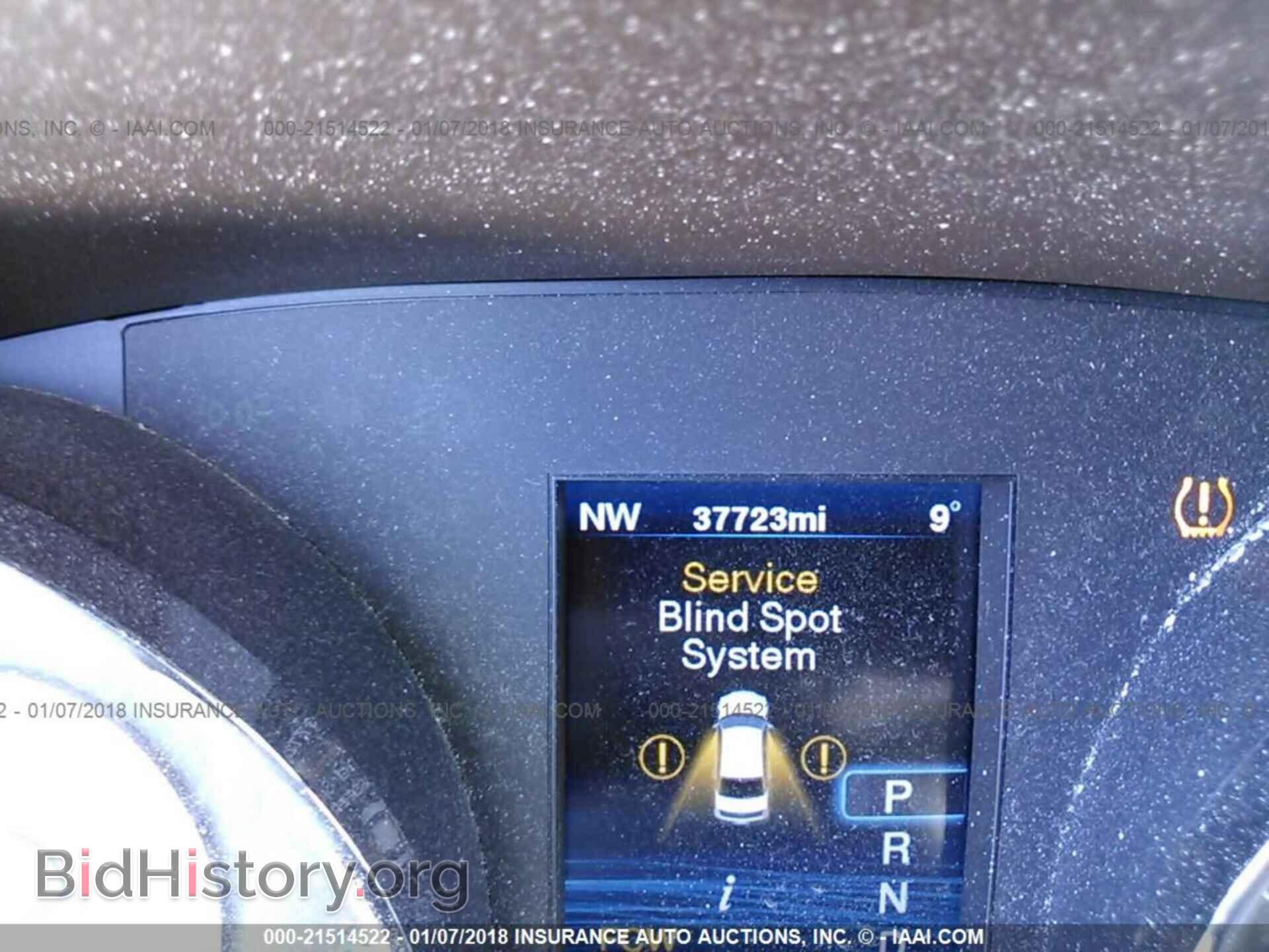 2012 Chrysler 300c - VIN: 2C3CCAKT2CH208323 - Photo 7