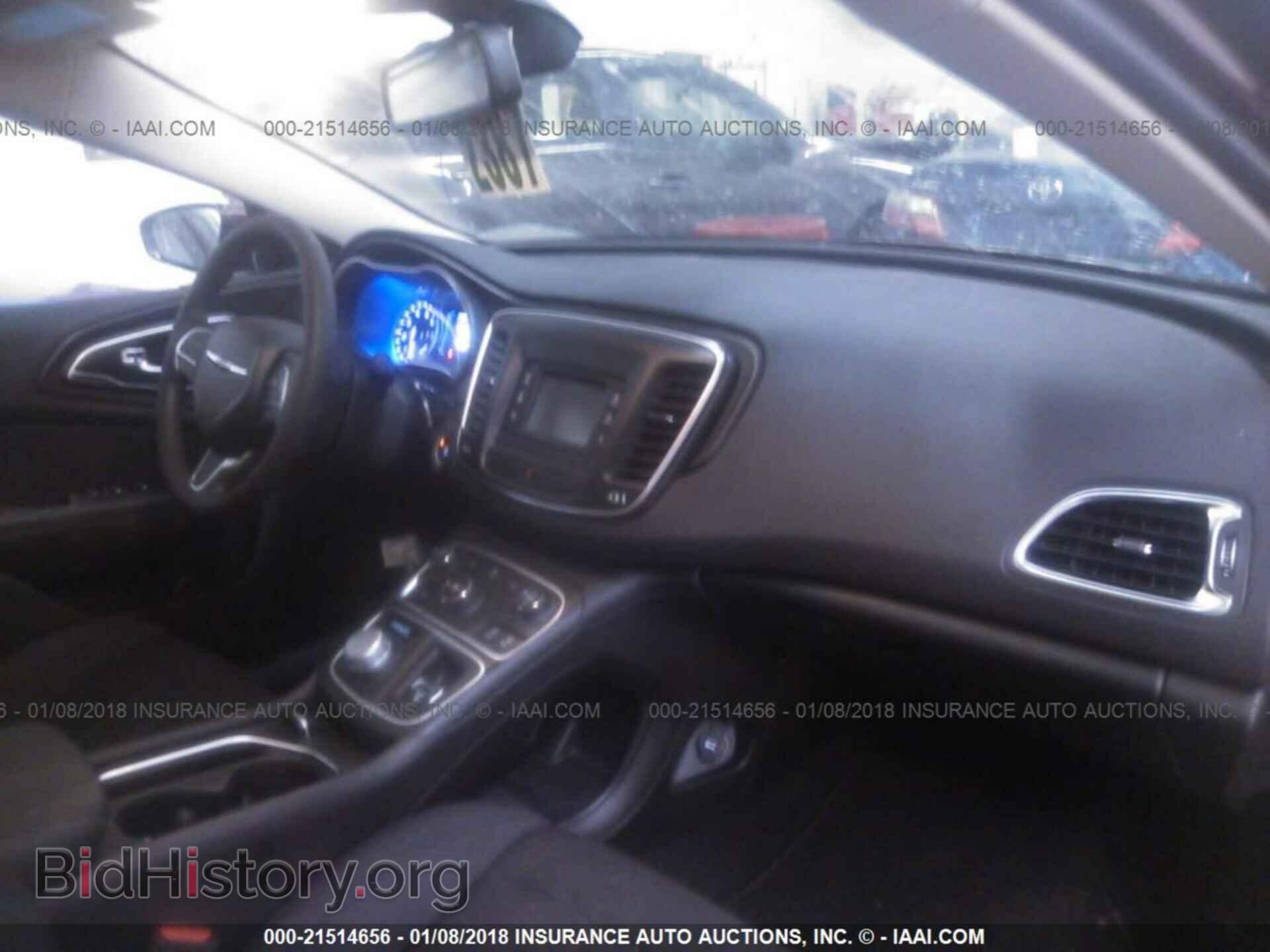 2017 Chrysler 200 - VIN: 1C3CCCFB7HN510542 - Фото 5