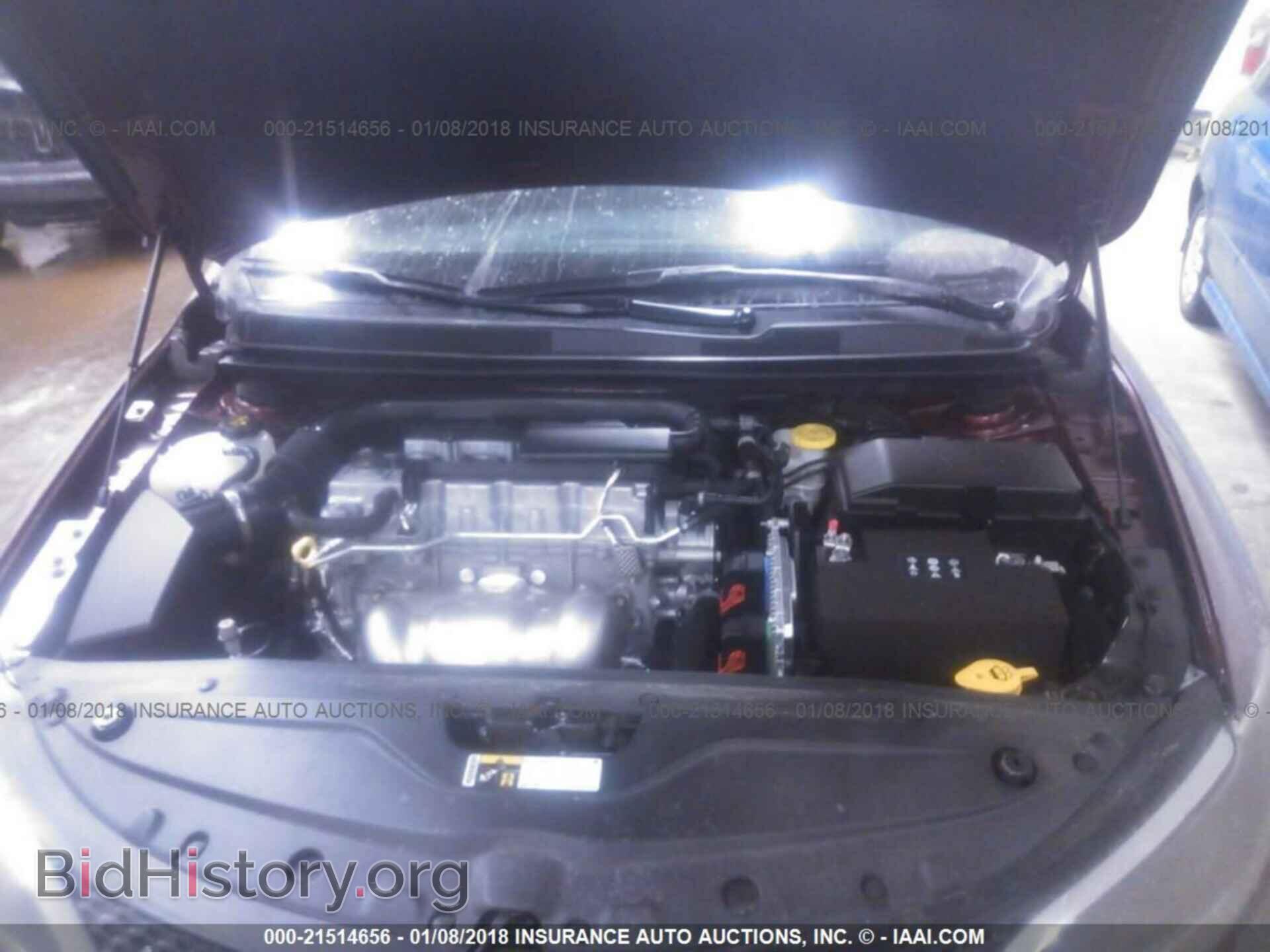 2017 Chrysler 200 - VIN: 1C3CCCFB7HN510542 - Фото 10