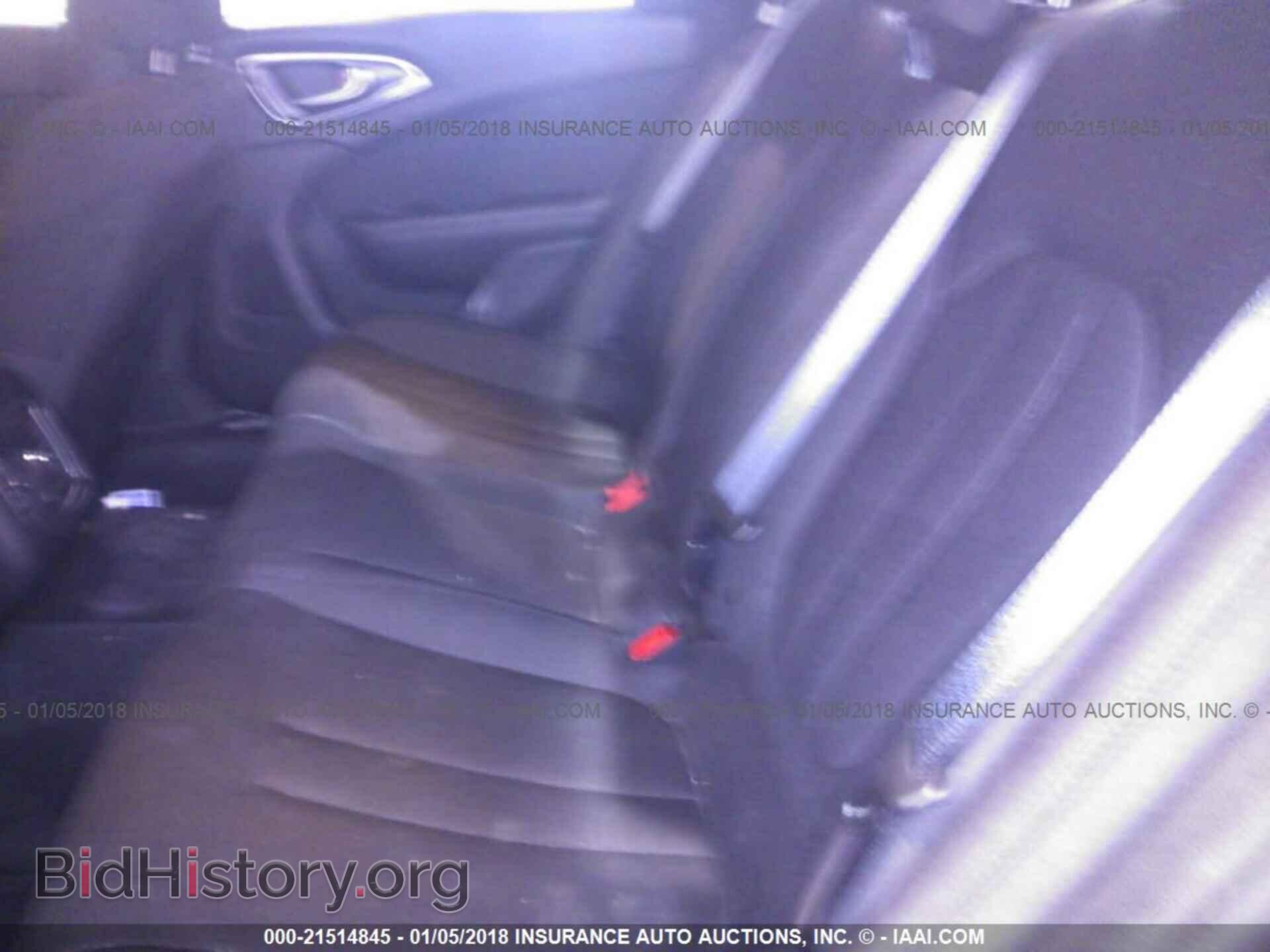 2016 Chrysler 200 - VIN: 1C3CCCAG9GN142074 - Photo 8
