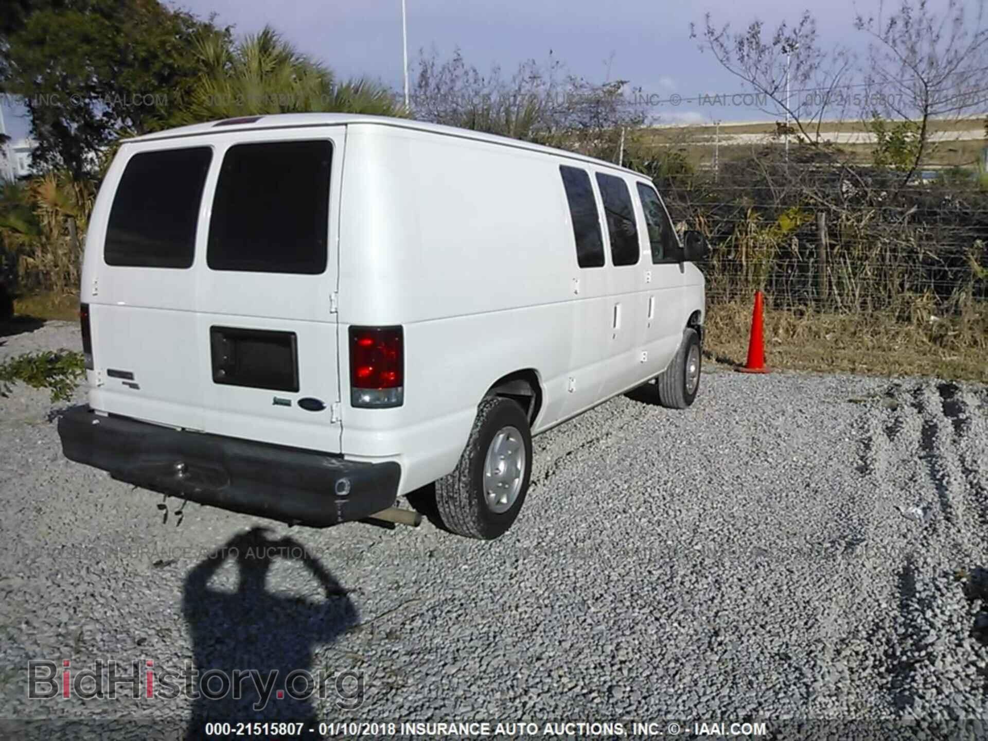 2011 Ford Econoline - VIN: 1FTNE1EW7BDA45054 - Photo 4