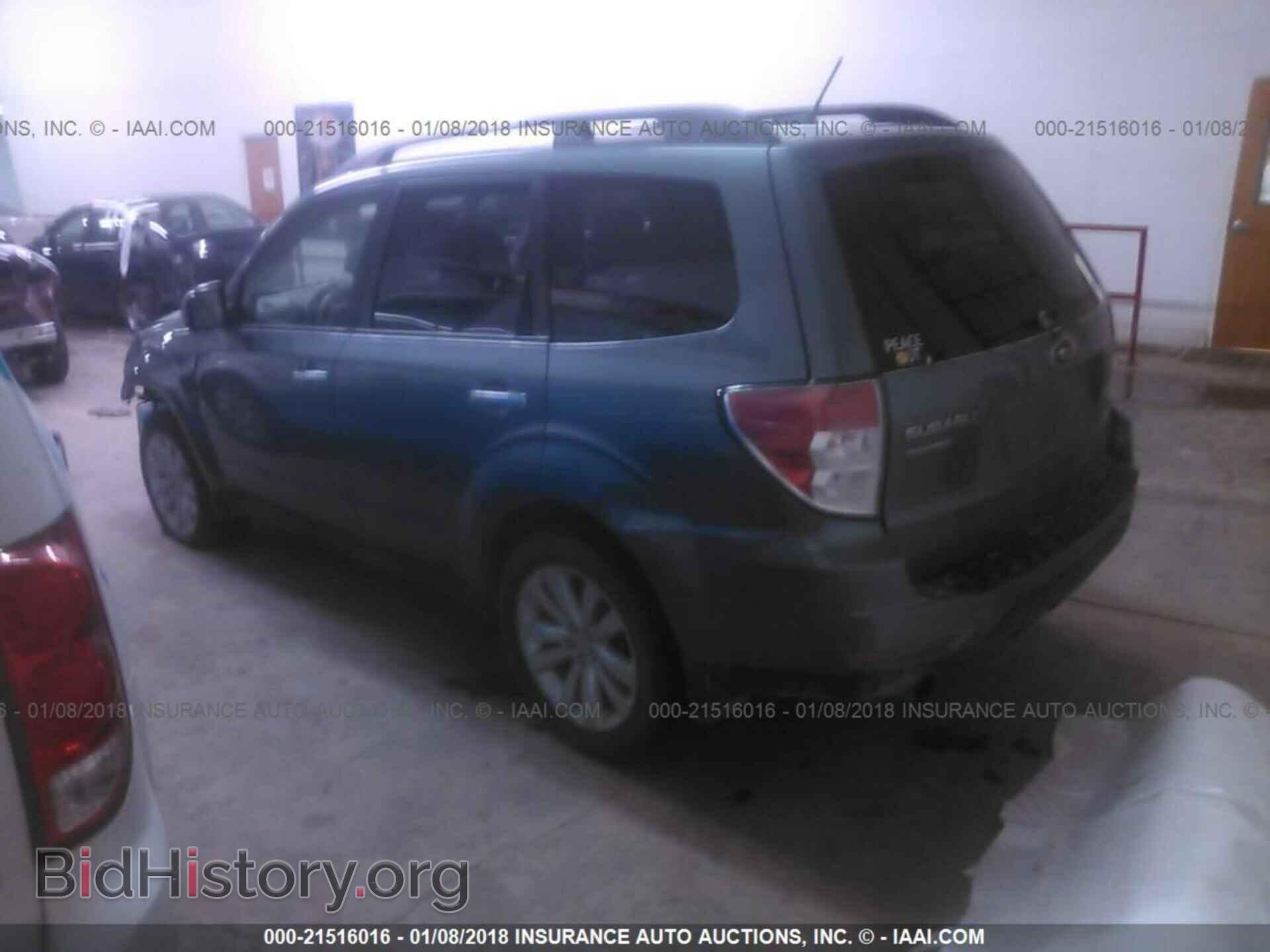 2011 Subaru Forester - VIN: JF2SHAEC1BH736171 - Фото 3