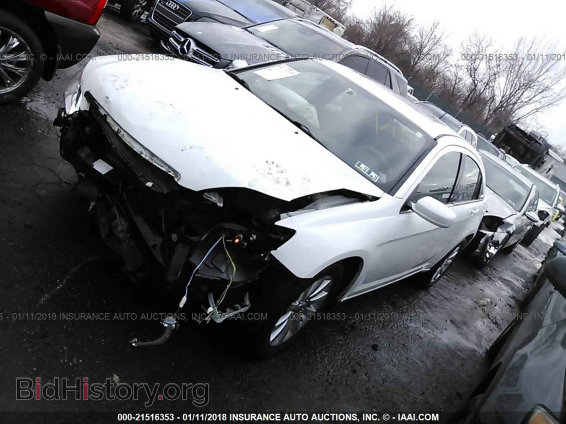 2012 Chrysler 200 - VIN: 1C3CCBBG3CN122132 - Photo 2