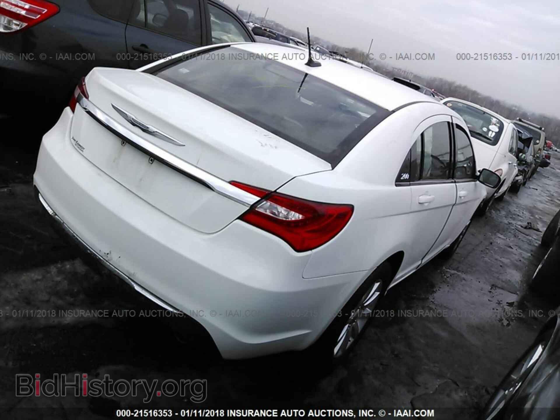 2012 Chrysler 200 - VIN: 1C3CCBBG3CN122132 - Photo 4