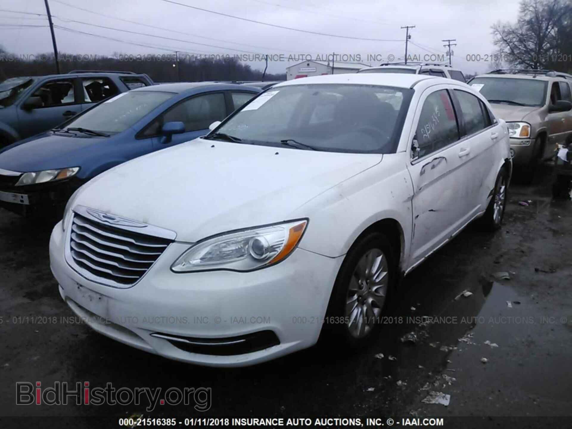 2012 Chrysler 200 - VIN: 1C3CCBAB9CN321899 - Фото 2