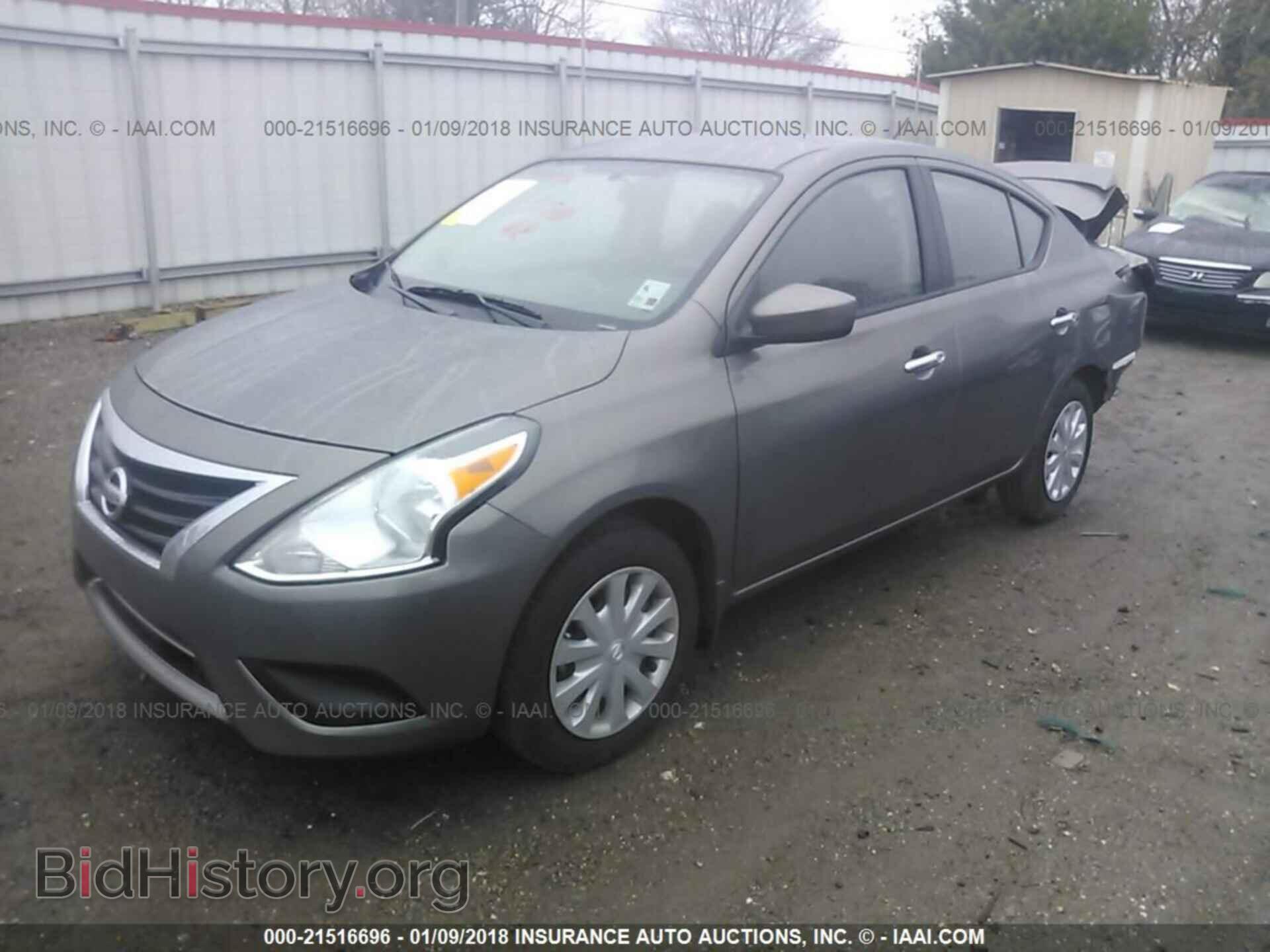 2017 Nissan Versa - VIN: 3N1CN7AP3HL808766 - Фото 2