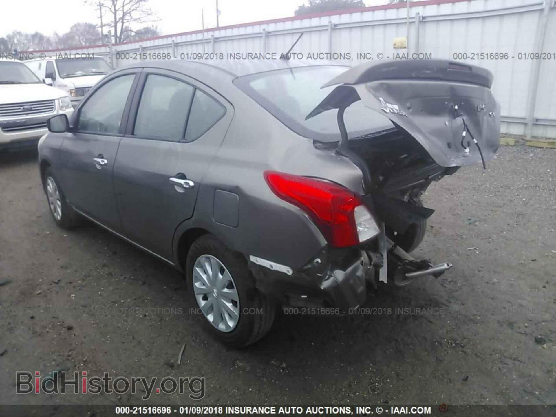 2017 Nissan Versa - VIN: 3N1CN7AP3HL808766 - Фото 3