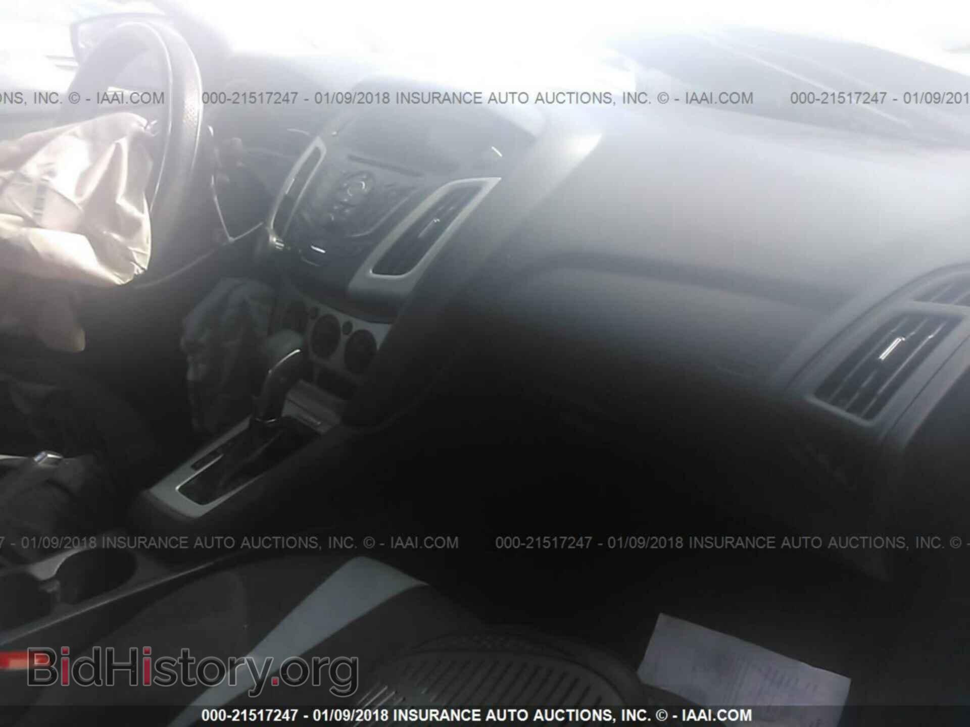 2014 Ford Focus - VIN: 1FADP3F24EL345616 - Photo 5