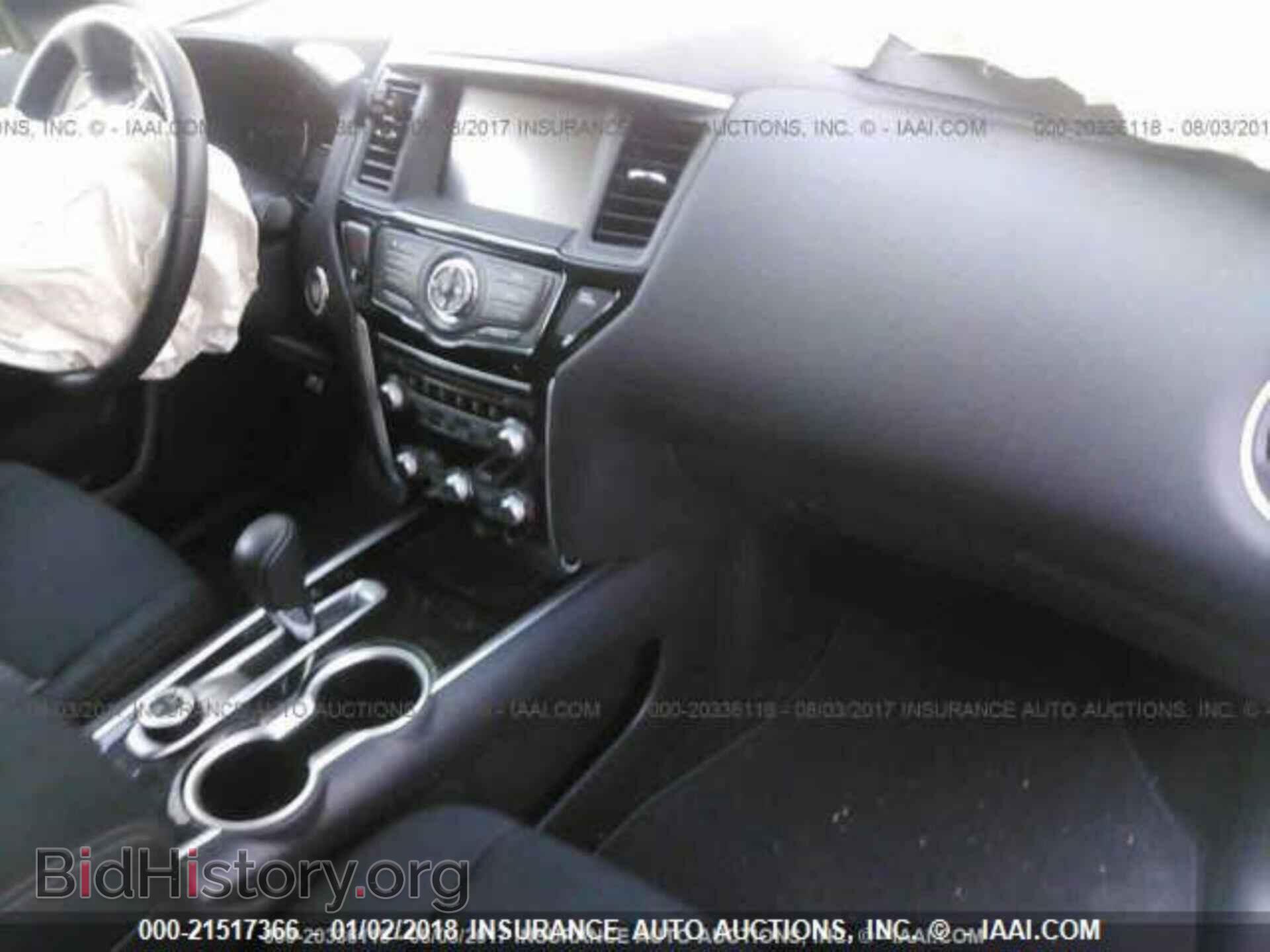 2017 Nissan Pathfinder - VIN: 5N1DR2MM0HC615802 - Фото 5