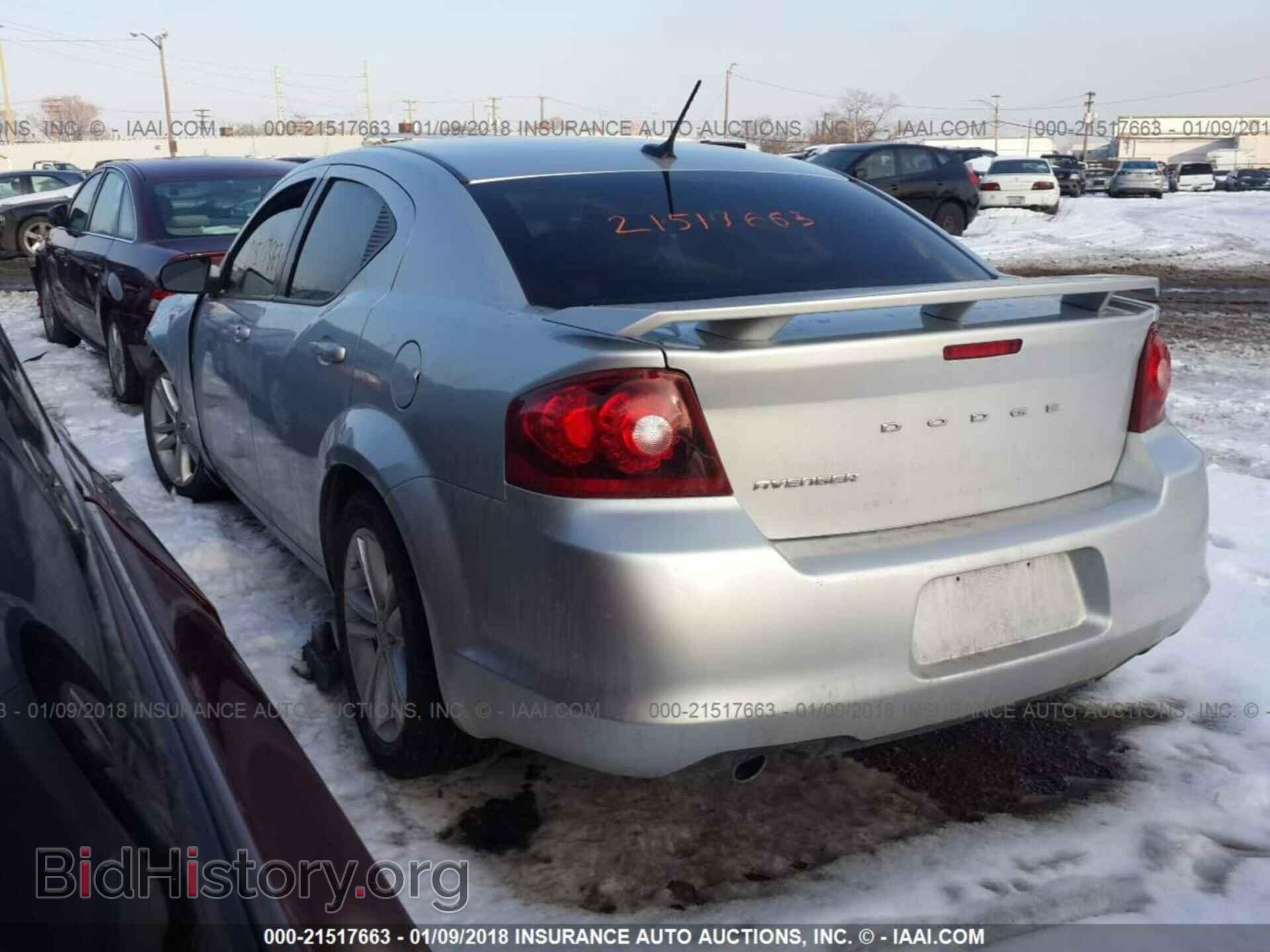 2012 Dodge Avenger - VIN: 1C3CDZAG6CN275899 - Фото 3