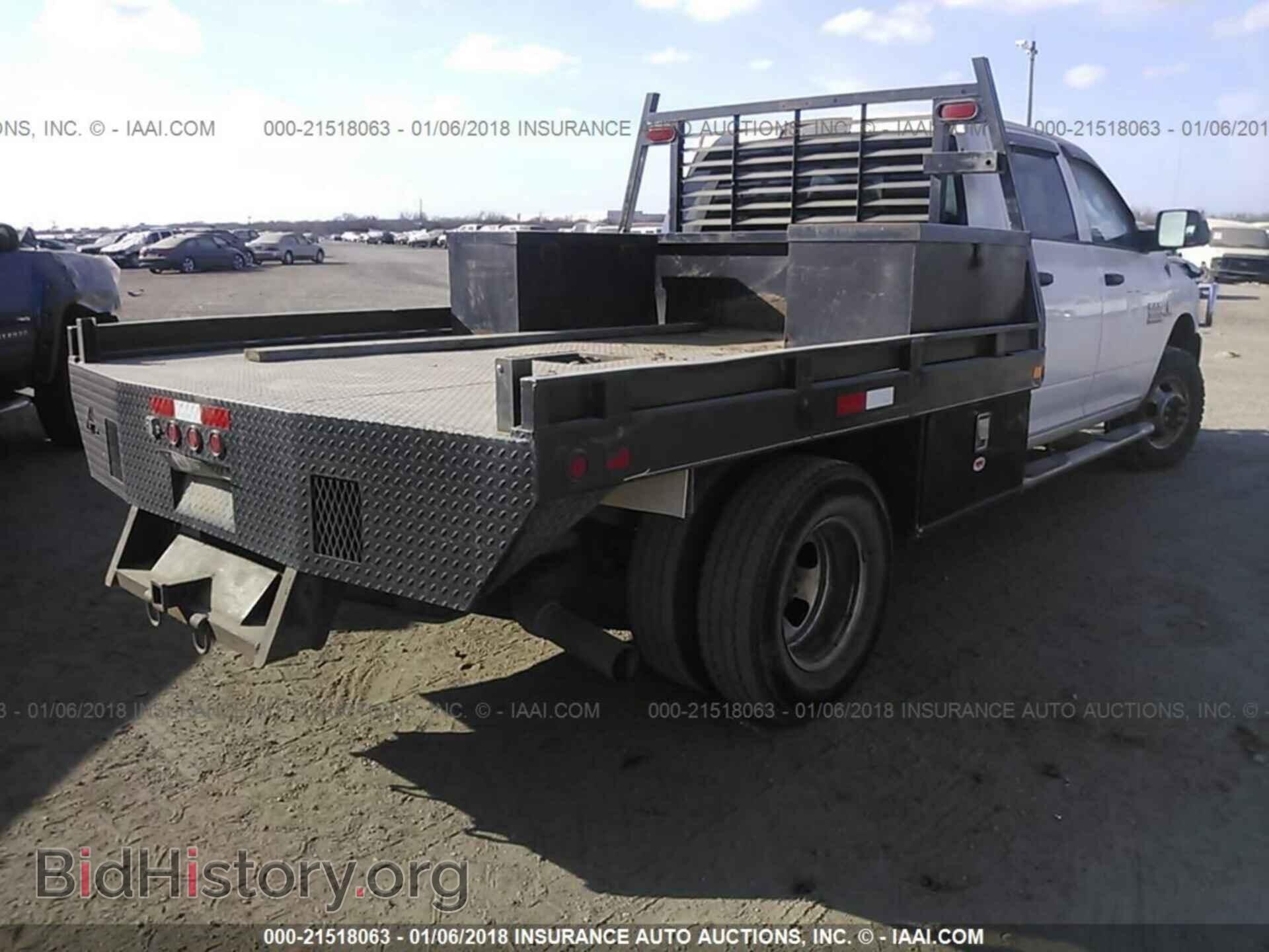 2013 Ram 3500 - VIN: 3C7WRTCL0DG557230 - Photo 4