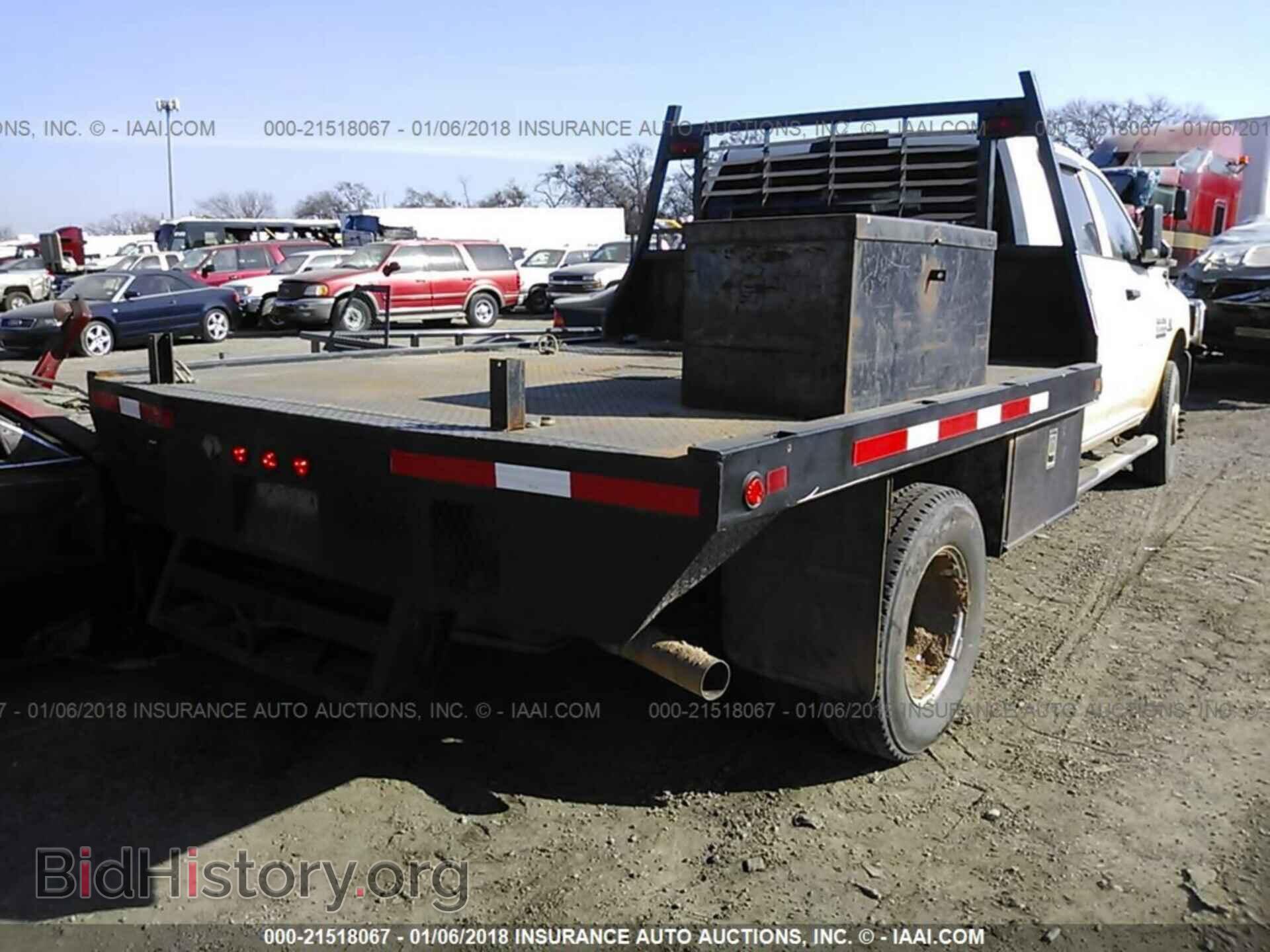 2013 Ram 3500 - VIN: 3C7WRTCL2DG557231 - Photo 4