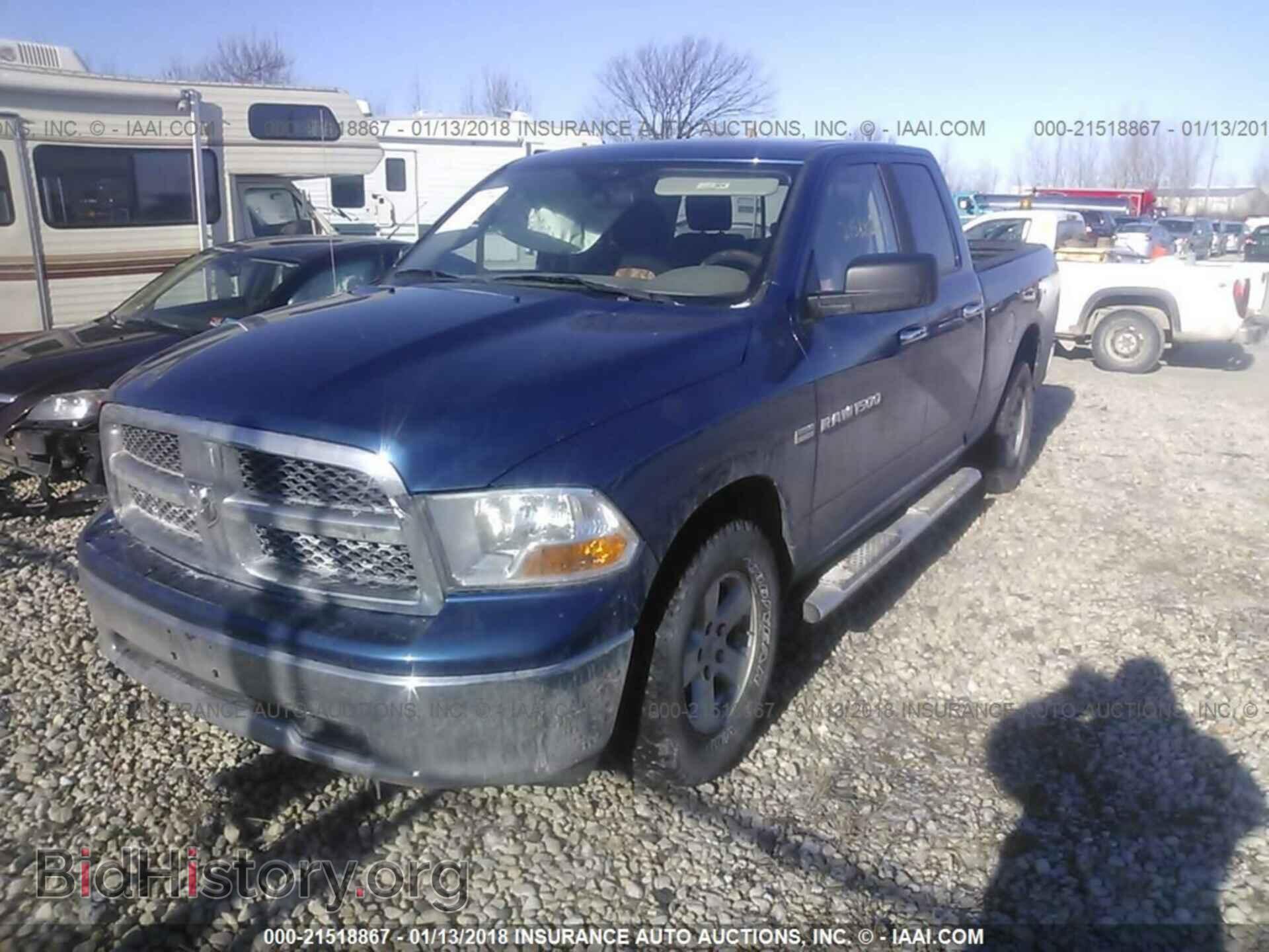2011 Dodge Ram 1500 - VIN: 1D7RV1GT4BS687608 - Фото 2