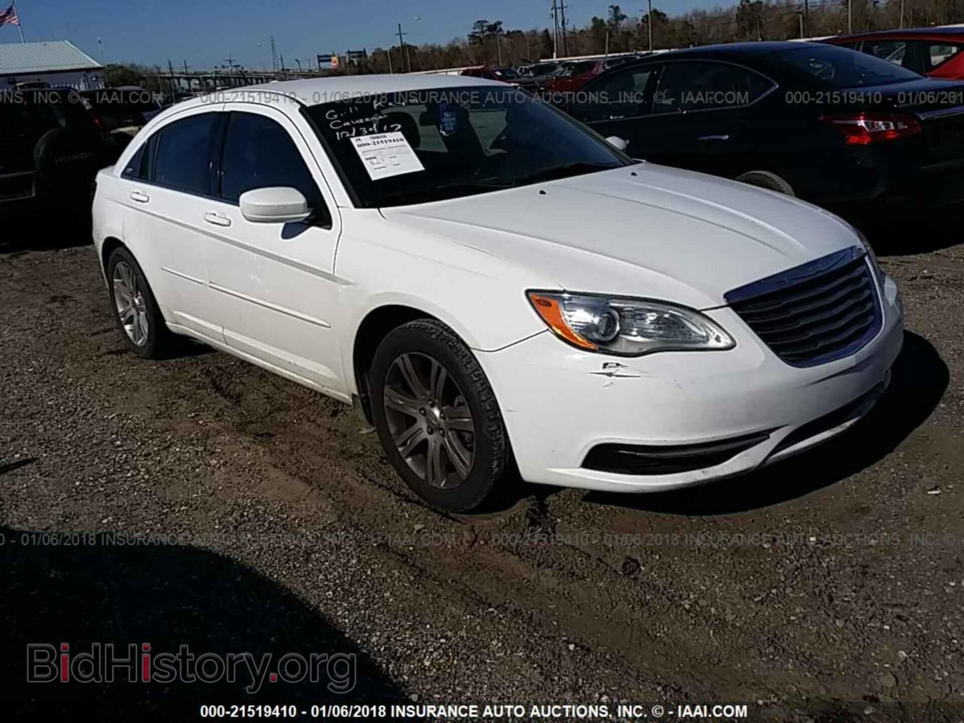 Photo 1C3CCBBB4DN639347 - Chrysler 200 2013