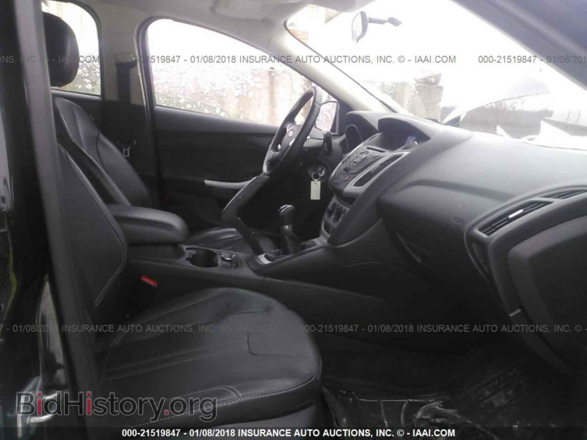 2013 Ford Focus - VIN: 1FADP3K28DL103688 - Photo 5