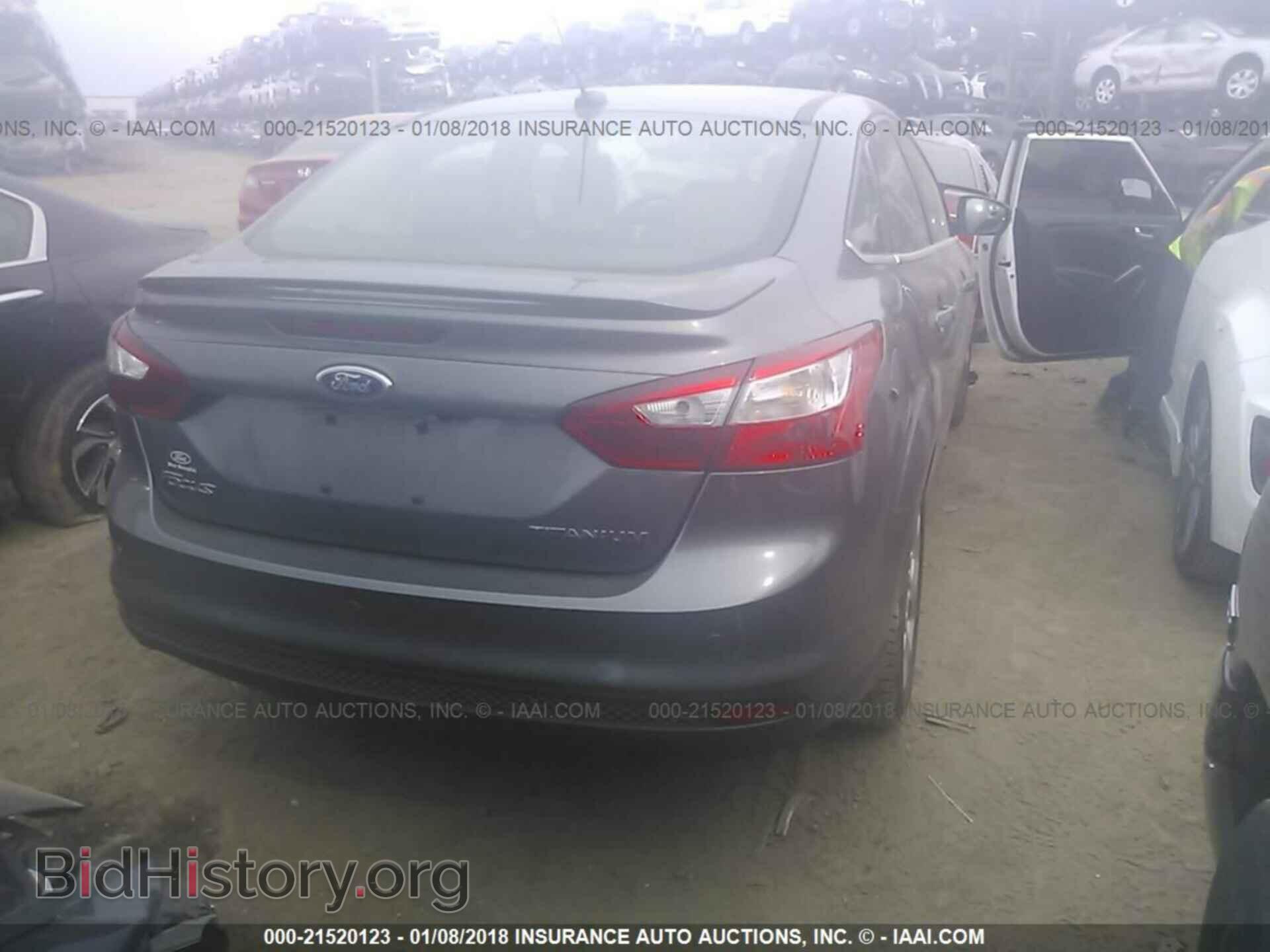 2012 Ford Focus - VIN: 1FAHP3J26CL144970 - Photo 4