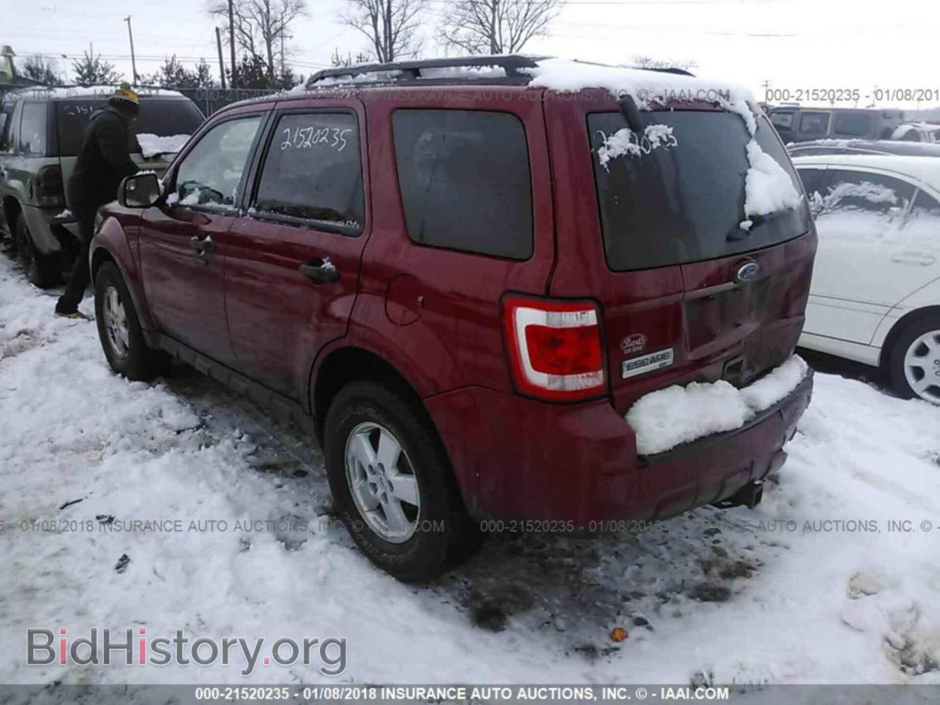 2011 Ford Escape - VIN: 1FMCU0D79BKC07031 - Photo 3