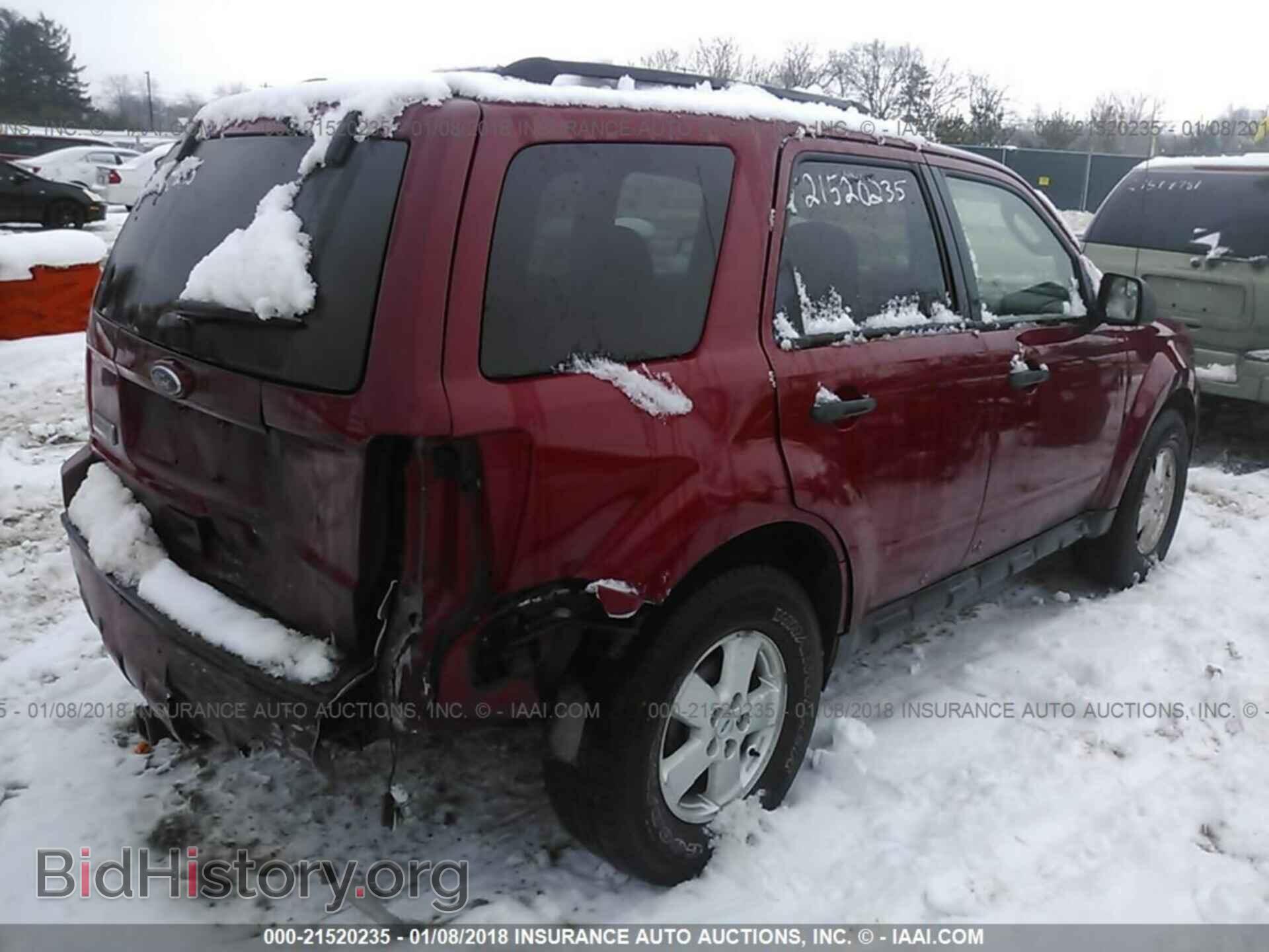2011 Ford Escape - VIN: 1FMCU0D79BKC07031 - Photo 4