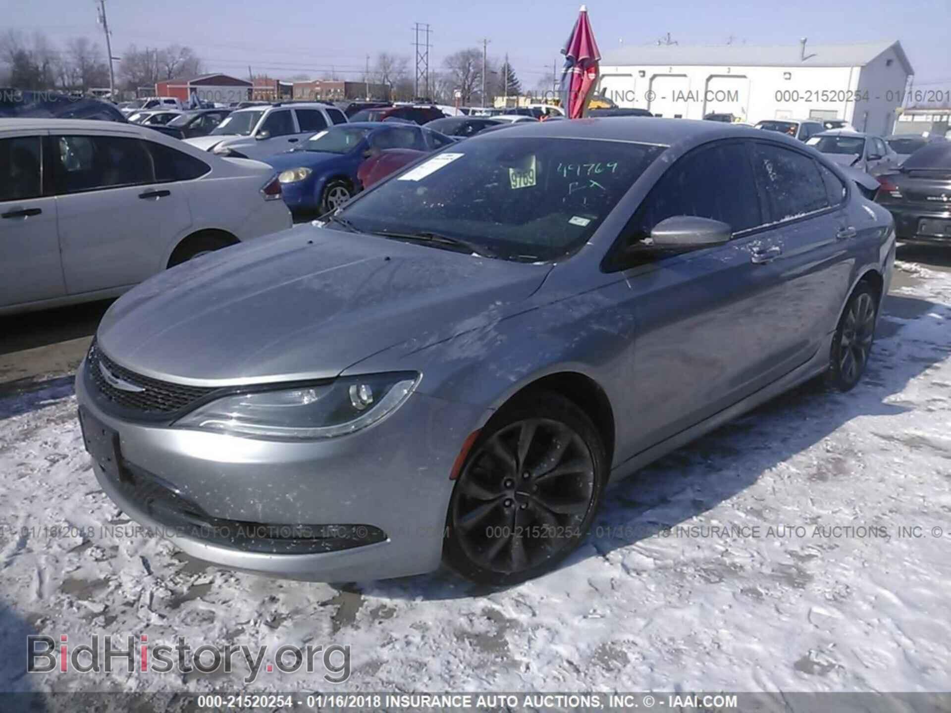 2015 Chrysler 200 - VIN: 1C3CCCDG3FN523364 - Photo 2