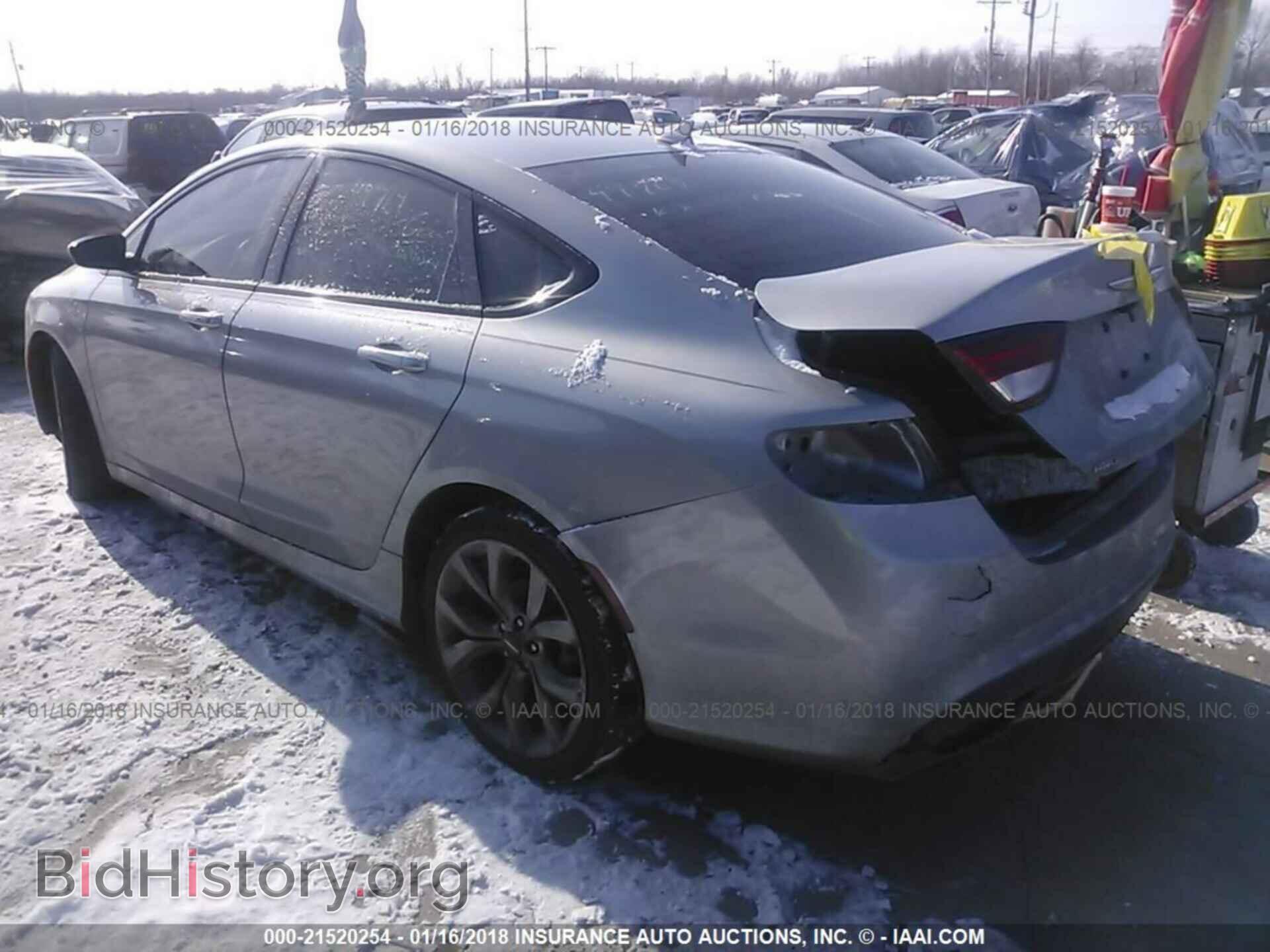 2015 Chrysler 200 - VIN: 1C3CCCDG3FN523364 - Photo 3
