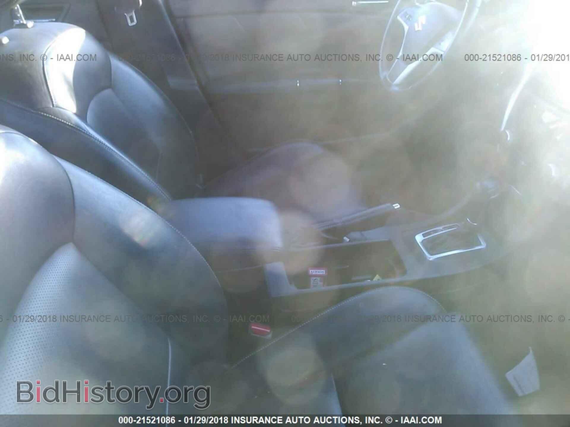 2012 Suzuki Kizashi - VIN: JS2RF9A80C6100623 - Photo 5