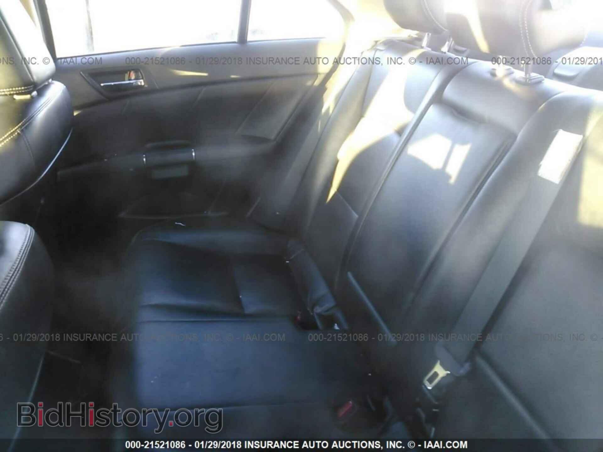 2012 Suzuki Kizashi - VIN: JS2RF9A80C6100623 - Photo 8