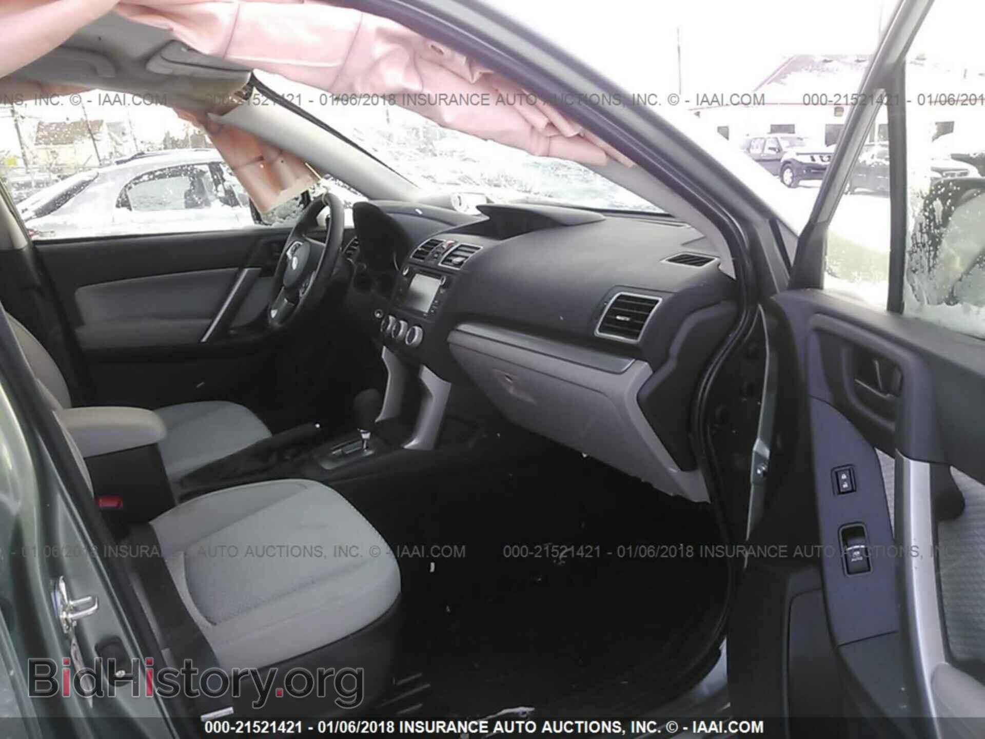 2017 Subaru Forester - VIN: JF2SJABC1HH440732 - Photo 5