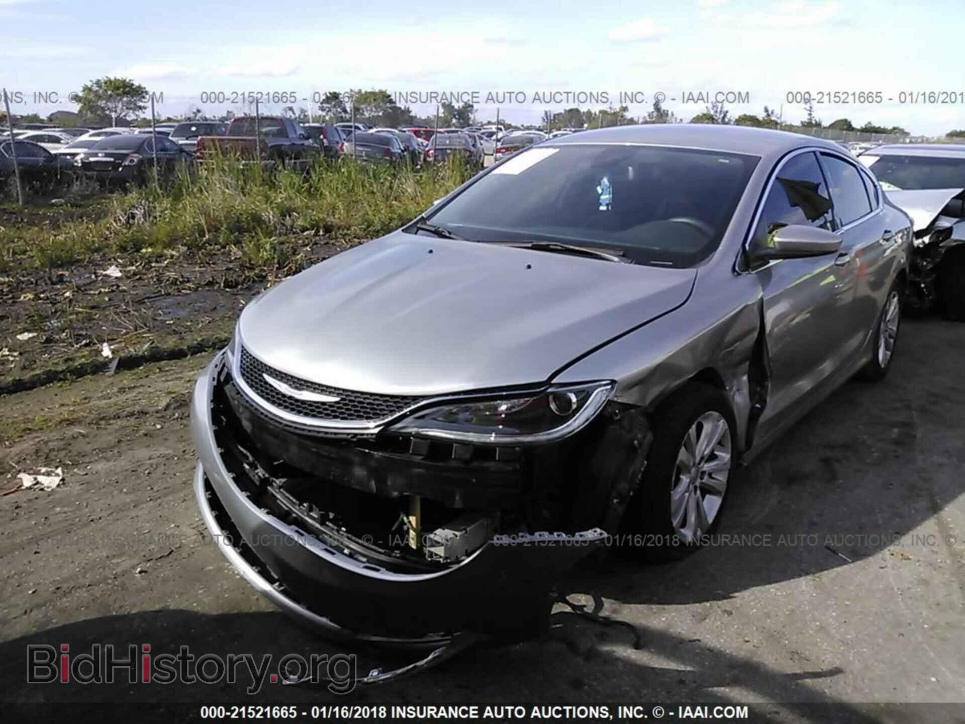 2015 Chrysler 200 - VIN: 1C3CCCAB0FN741593 - Photo 6