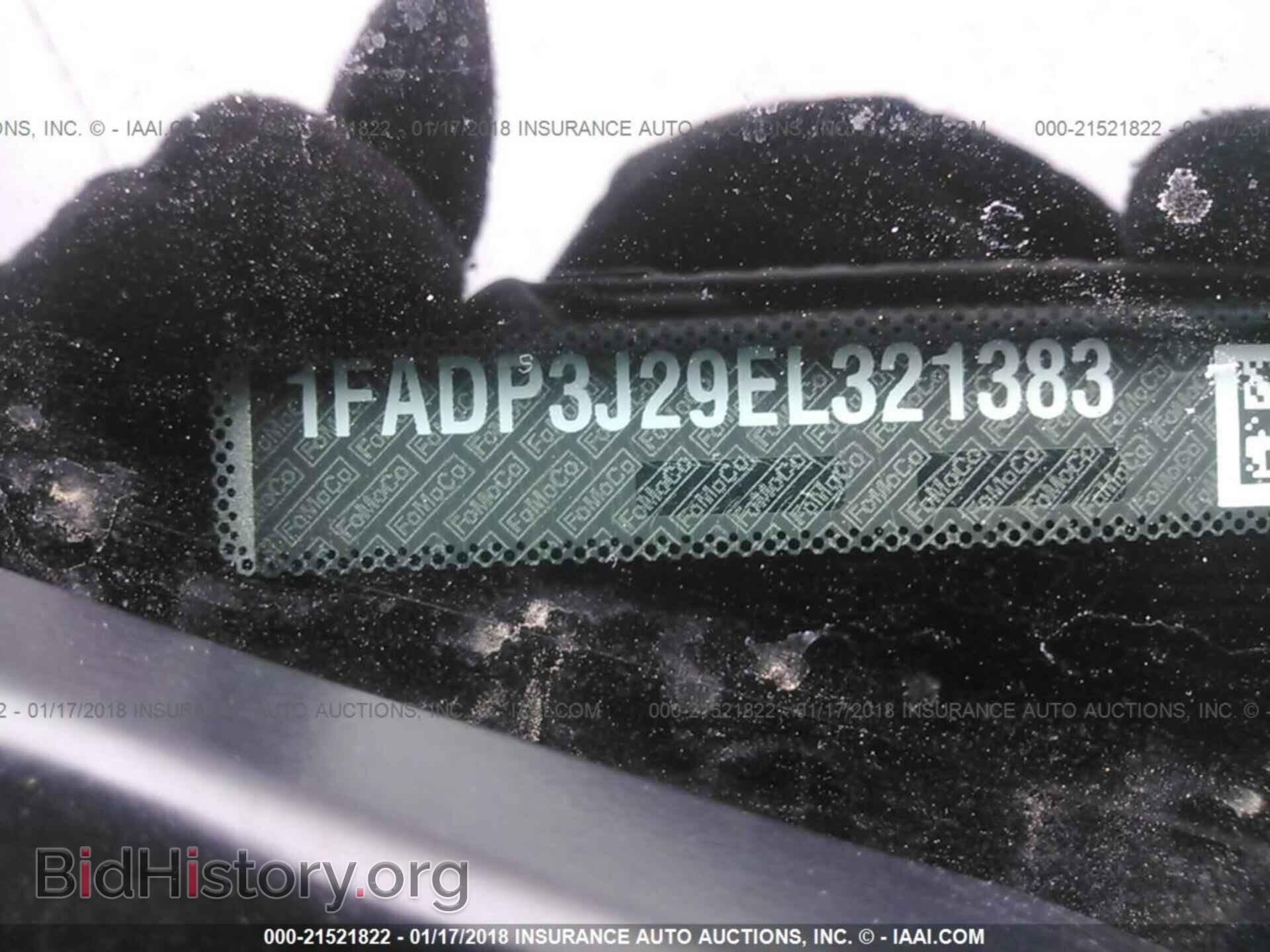 2014 Ford Focus - VIN: 1FADP3J29EL321383 - Photo 9